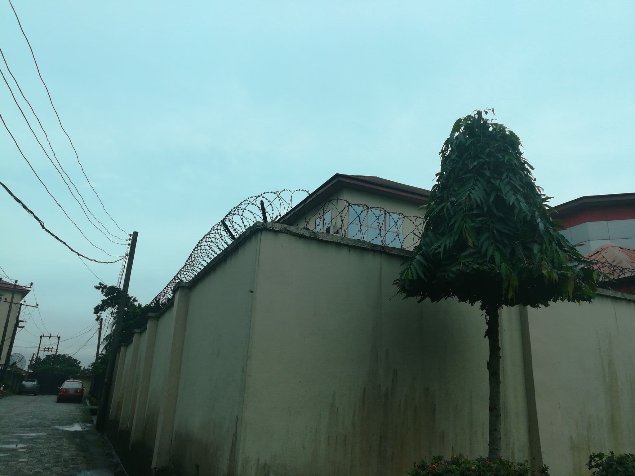 Street view near Southern Star Hotel And Towers, Port Harcourt — © ralebipim (CC BY-SA · Mapillary)