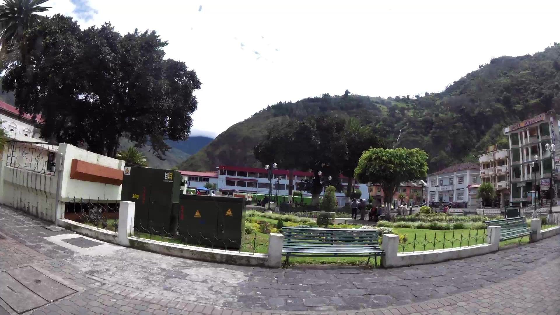 Street view near Hostal Plaza by Elvita, Baños — © kaartcam (CC BY-SA · Mapillary)
