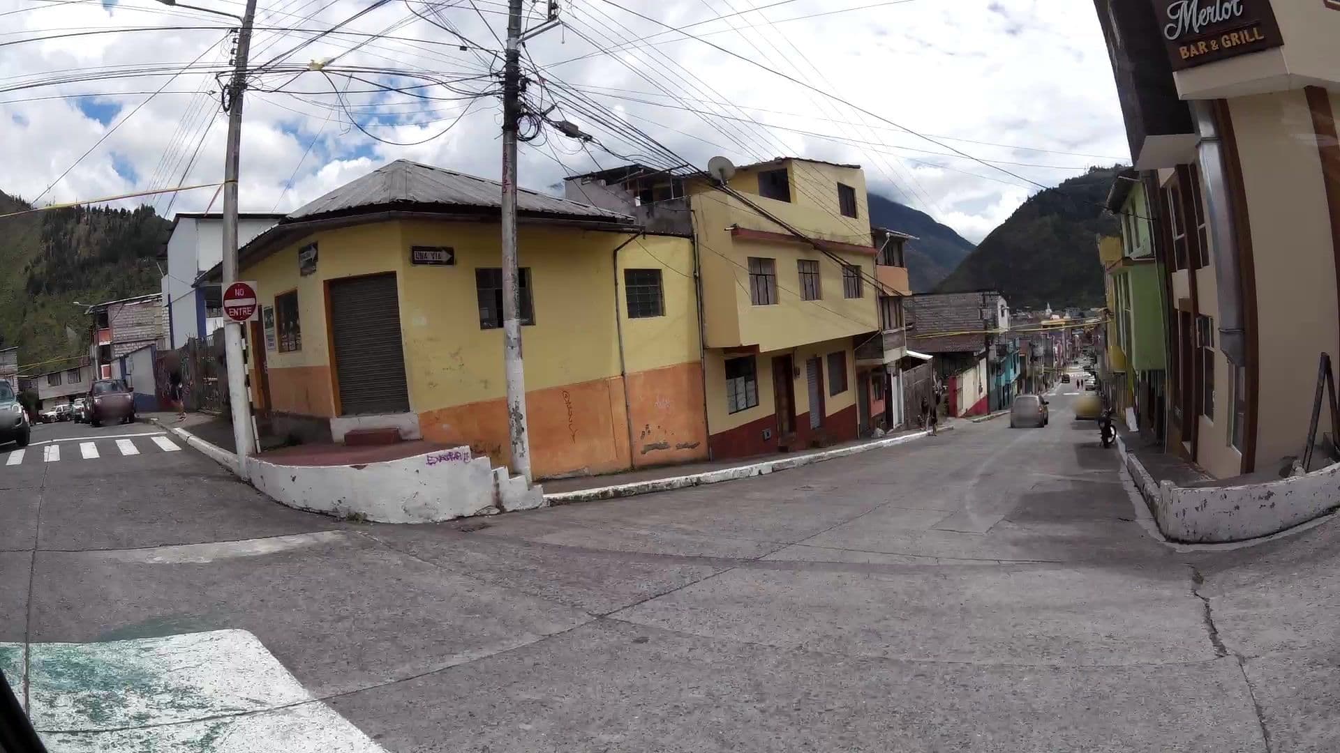Street view near Gemma Eco-Glamping, Baños — © kaartcam (CC BY-SA · Mapillary)