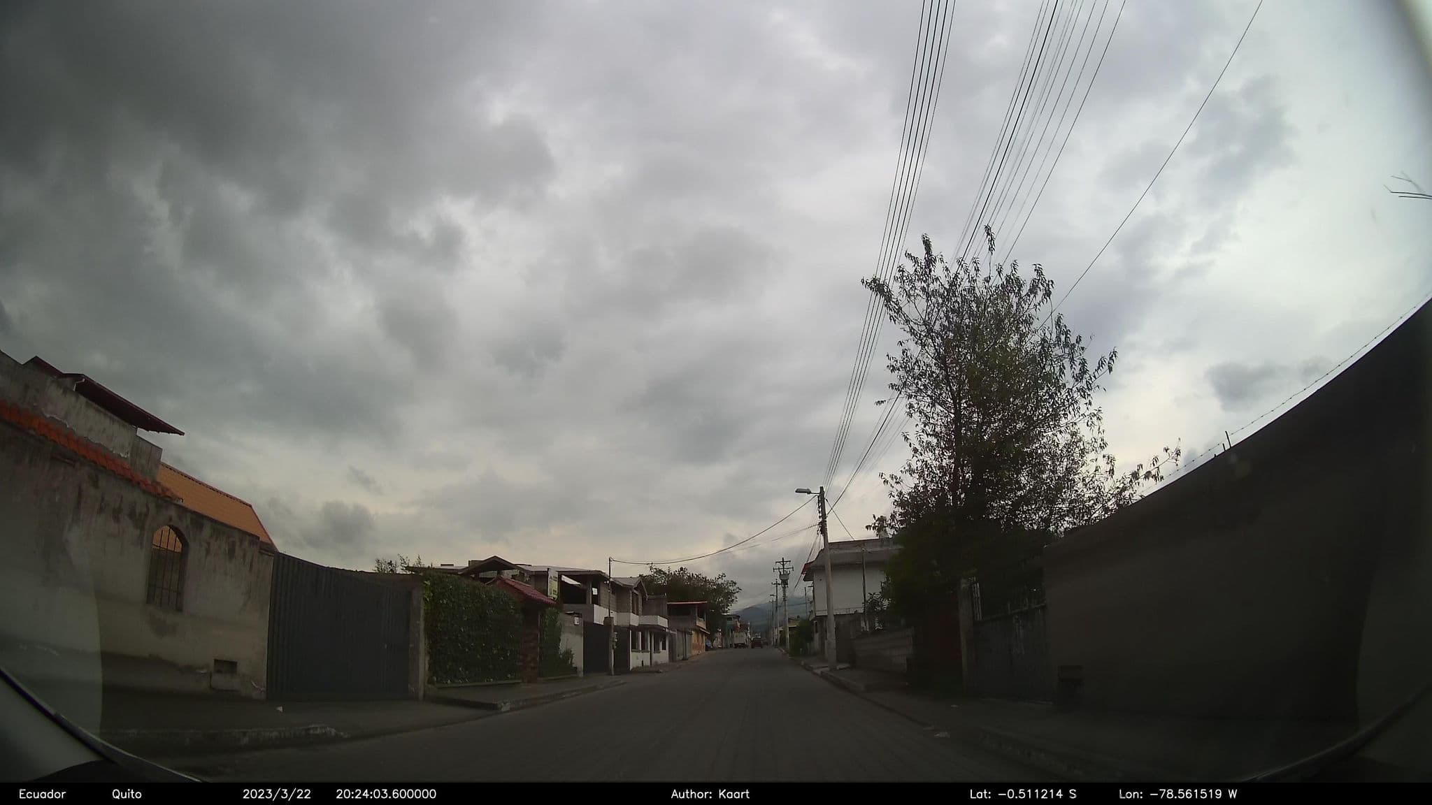 Street view near Hotel Machachi – Casa del Montañero – Acclimatization Base Near Cotopaxi Volcano, Machachi — © kaart_2 (CC BY-SA · Mapillary)