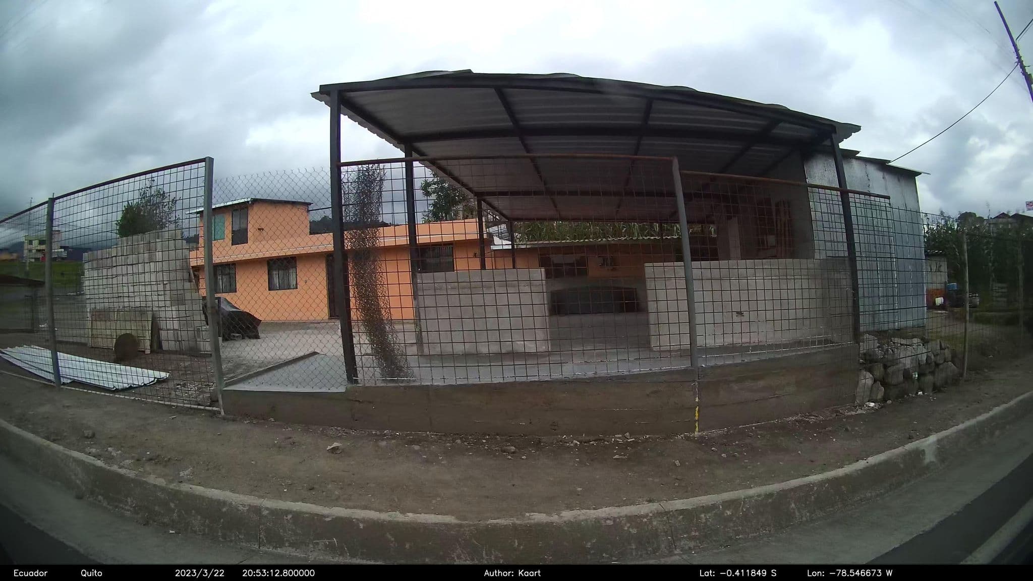 Street view near Hostal Ñuca Huasi, Machachi — © kaart_2 (CC BY-SA · Mapillary)