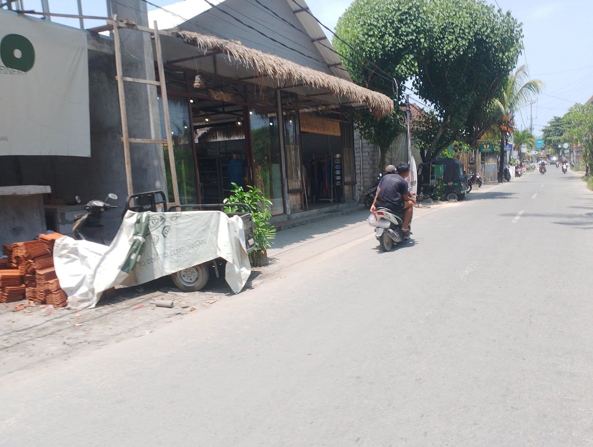 Street view near Medal Jaya Homestay, Klungkung