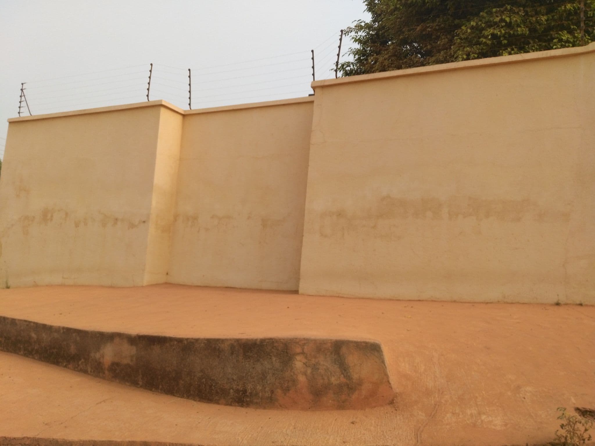 Street view near Lutz Ville - Kumasi, Kumasi — © ralebipim (CC BY-SA · Mapillary)