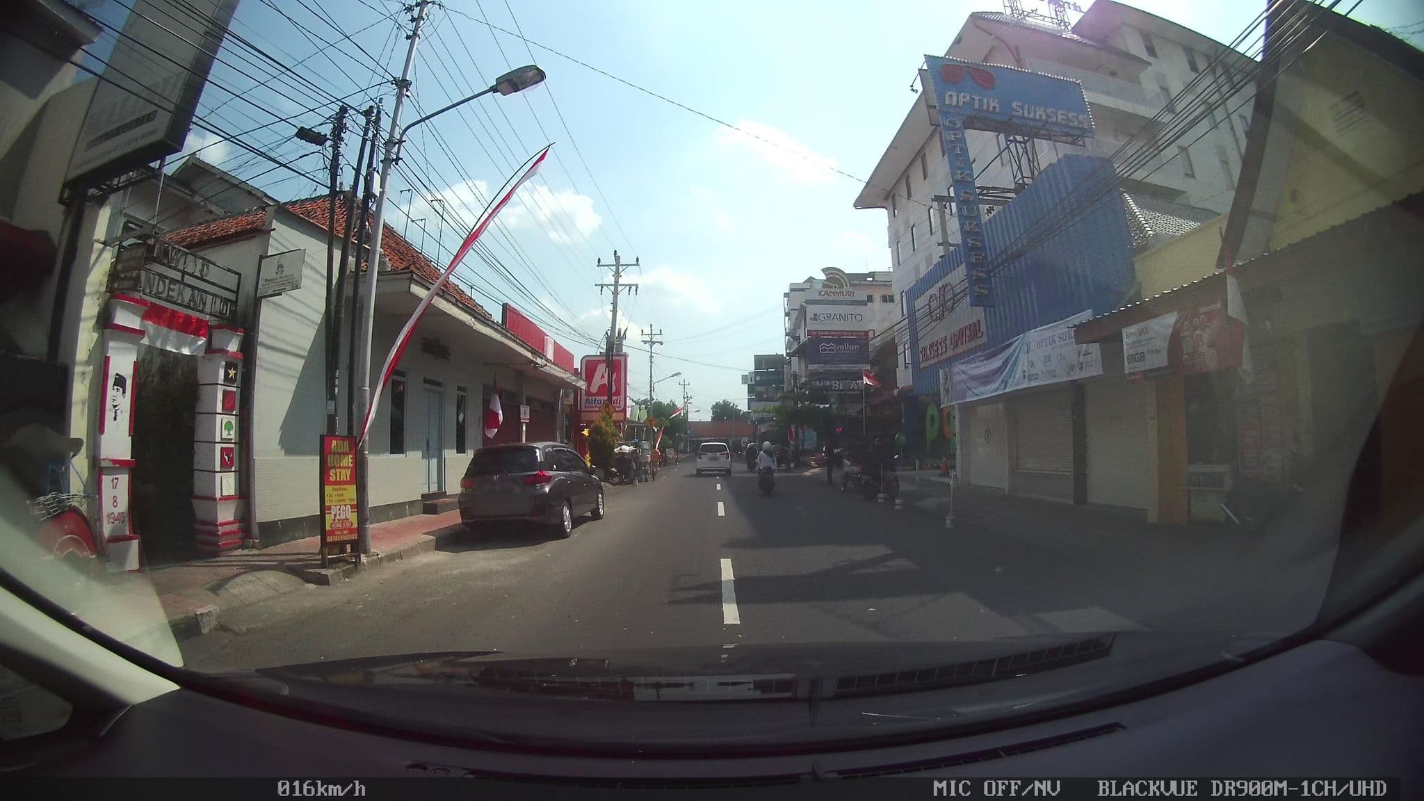 Street view near Wakeup Homestay, Yogyakarta — © kaart5 (CC BY-SA · Mapillary)