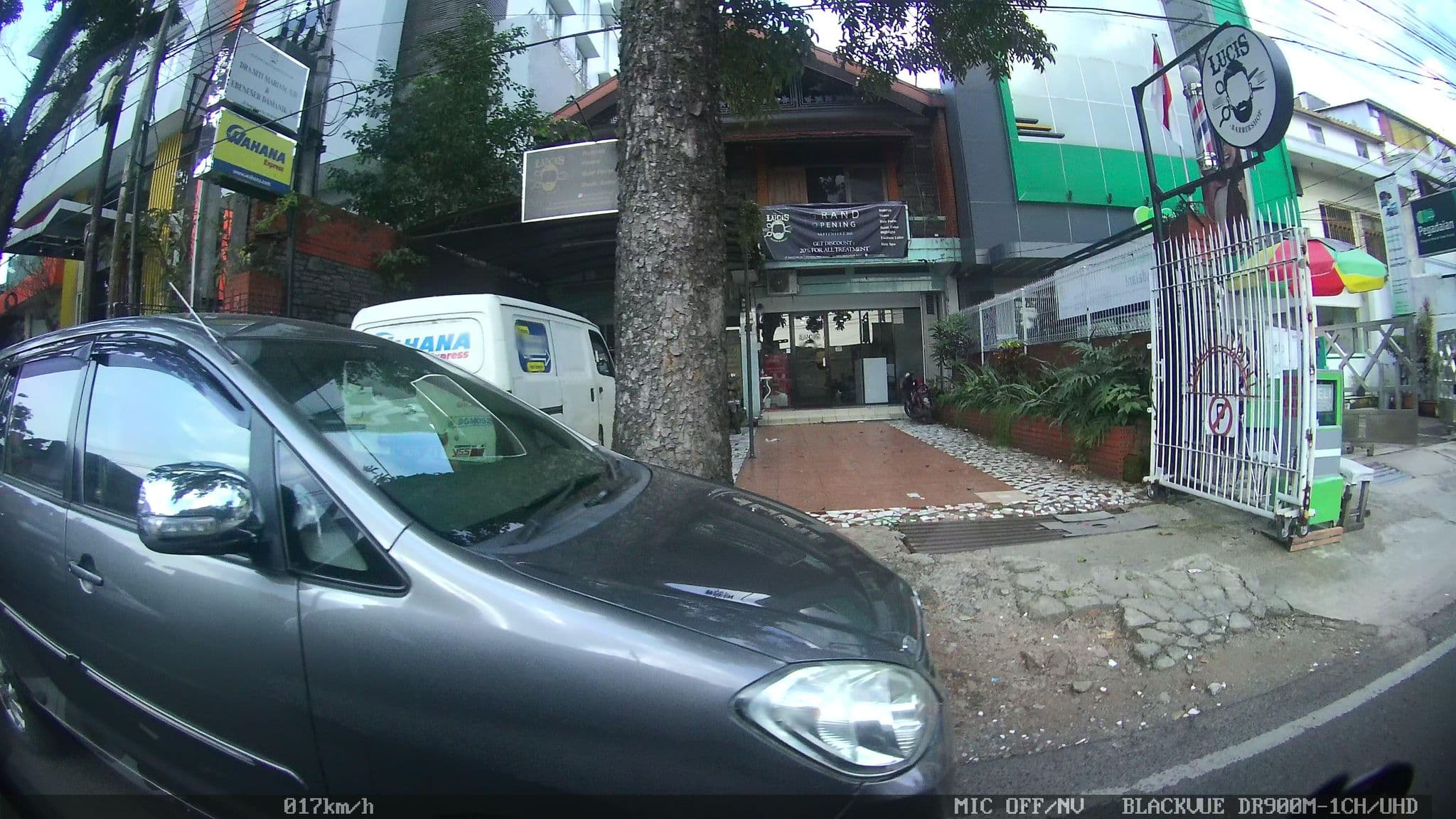Street view near Ardan Hotel, Bandung