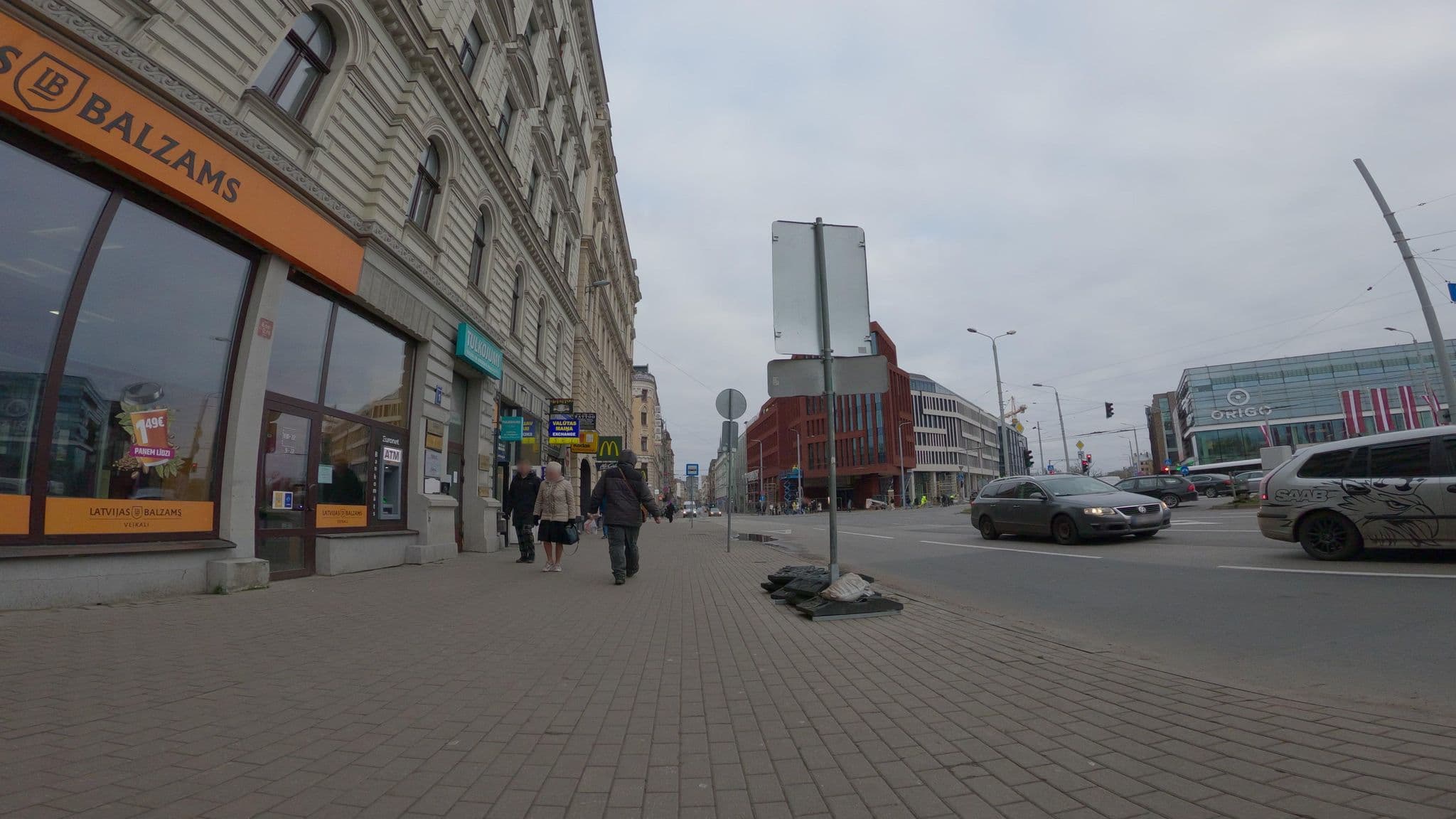 Street view near Central Apartment, Riga — © hellphoto (CC BY-SA · Mapillary)