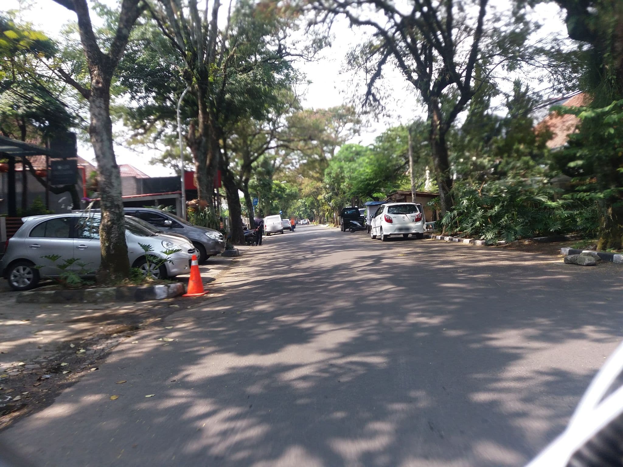 Street view near Ivory by Ayola Hotel, Bandung