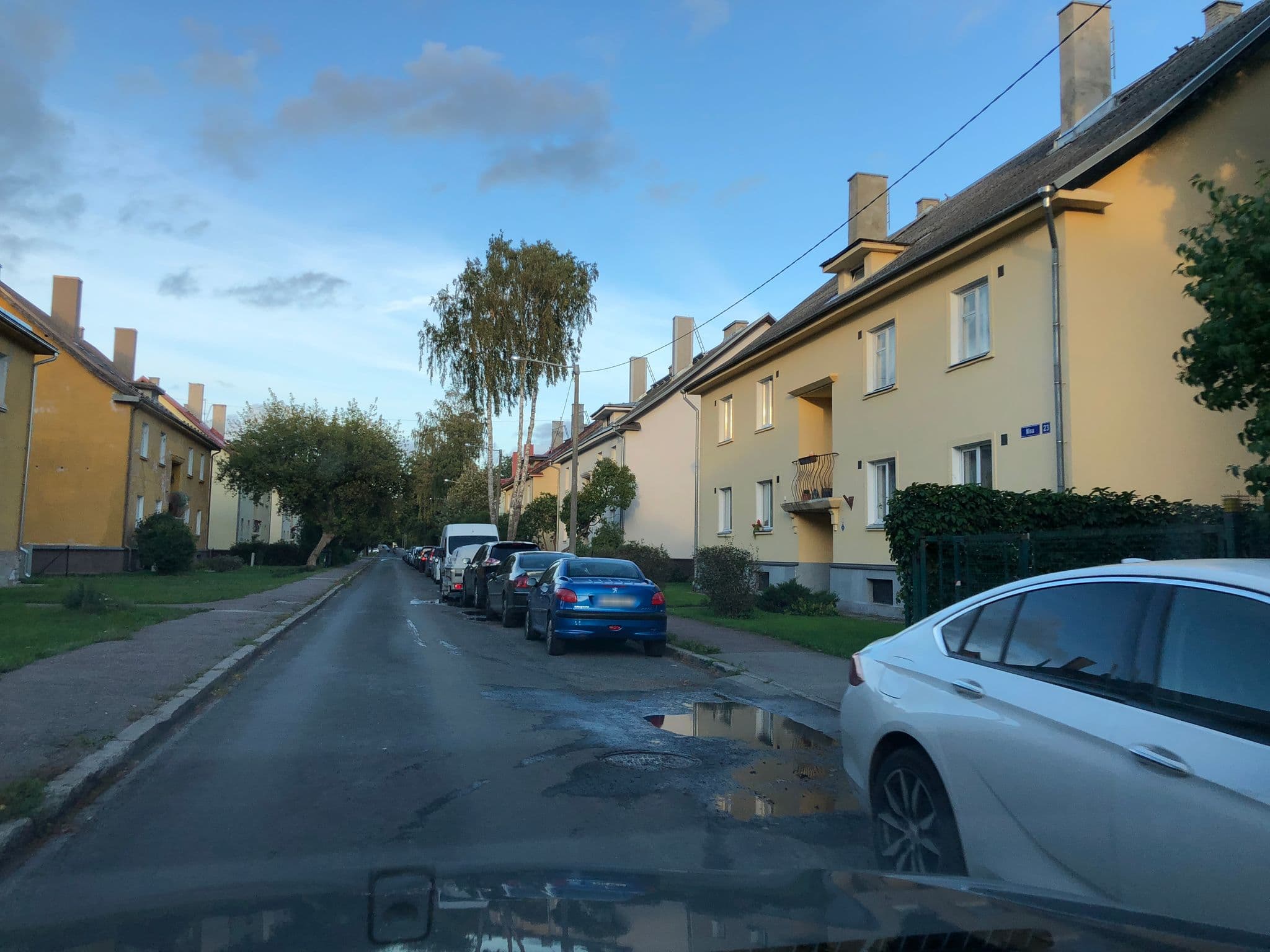 Street view near Hostel Umbrella, Põhja-Tallinn — © cscafetll (CC BY-SA · Mapillary)