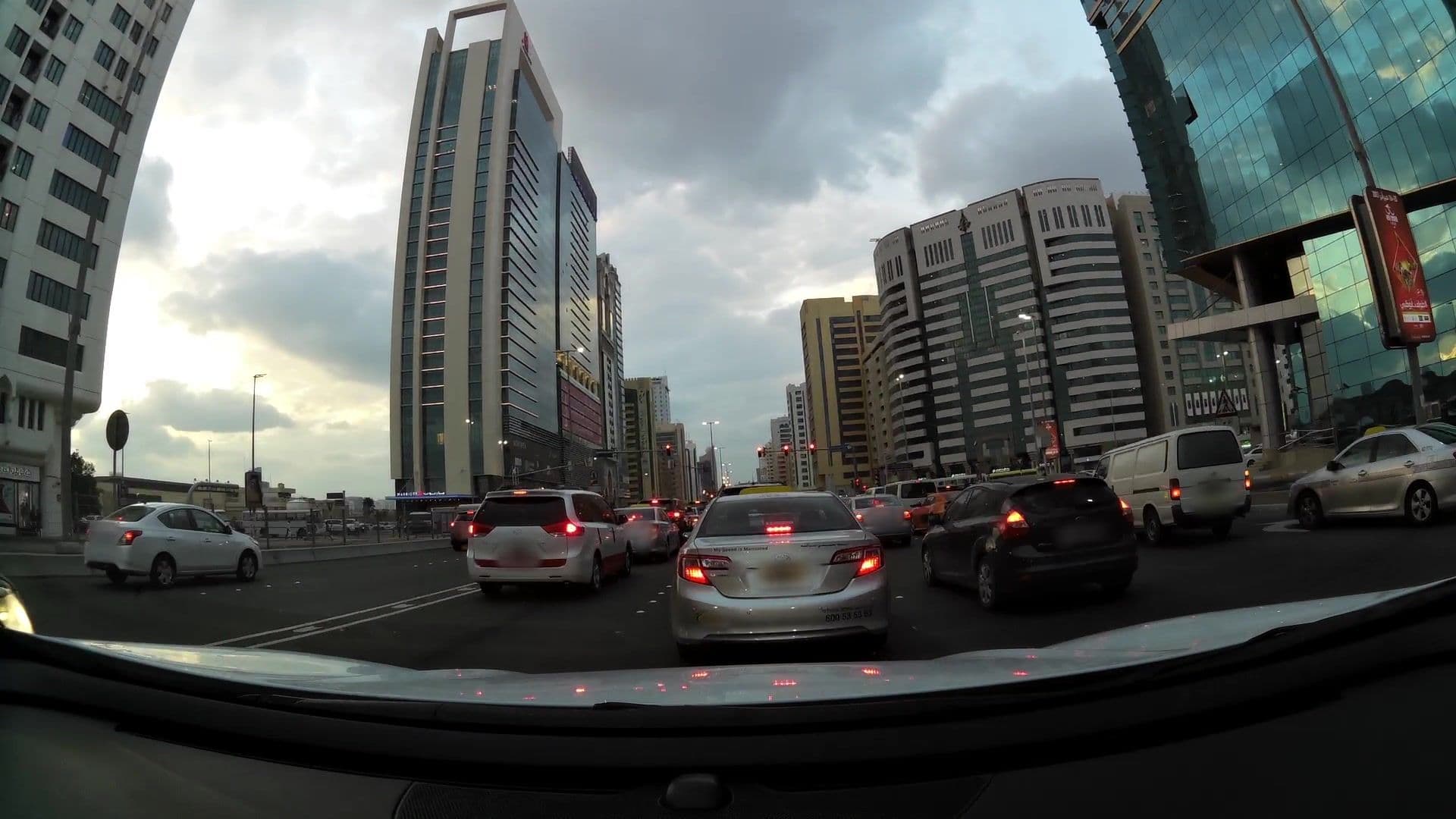 Street view near La Quinta by Wyndham Abu Dhabi Al Wahda, Abu Dhabi — © kaartcam (CC BY-SA · Mapillary)