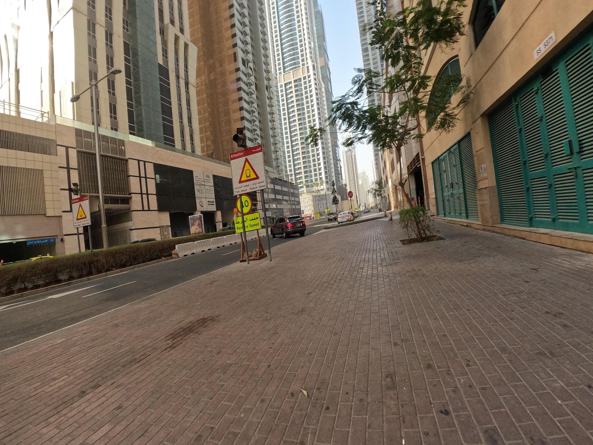 Street view near Perla Hostel - Dubai Marina, Dubai Marina — © countzero5 (CC BY-SA · Mapillary)