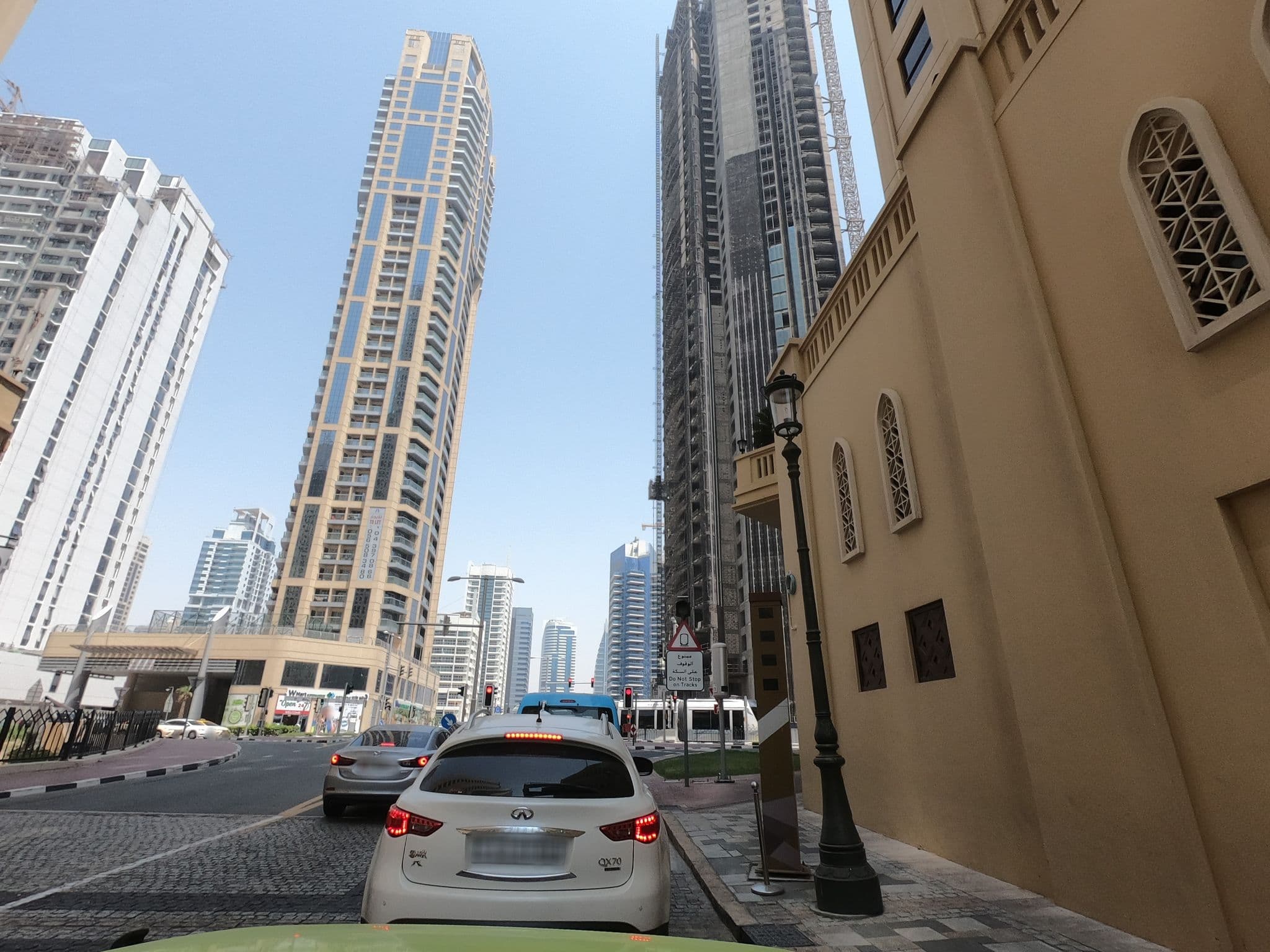 Street view near HAPPY DOM HOSTEL - JBR - DUBAI, Dubai Marina — © countzero5 (CC BY-SA · Mapillary)