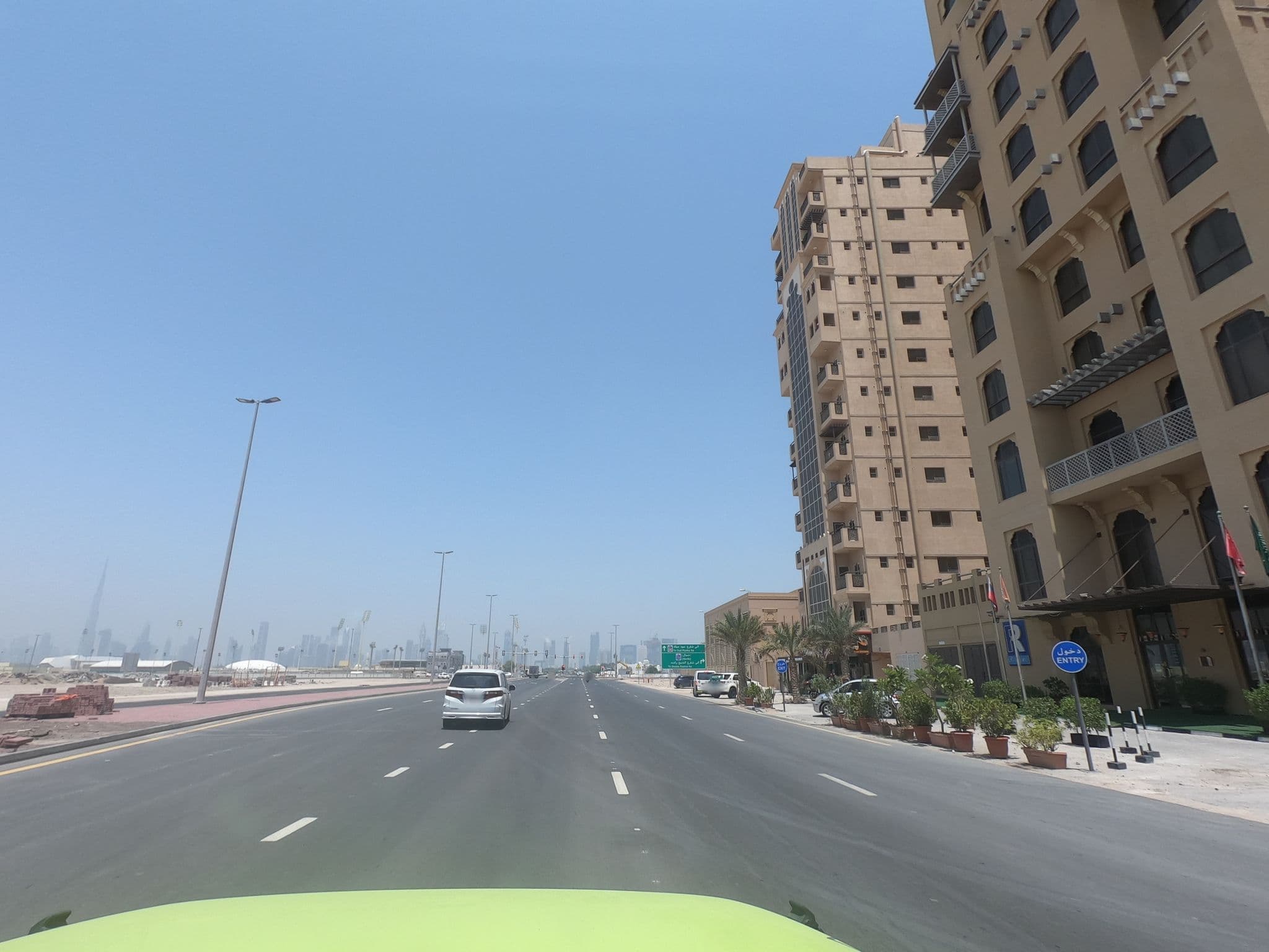 Street view near Reflections Hotel Dubai, Za'abeel — © countzero5 (CC BY-SA · Mapillary)