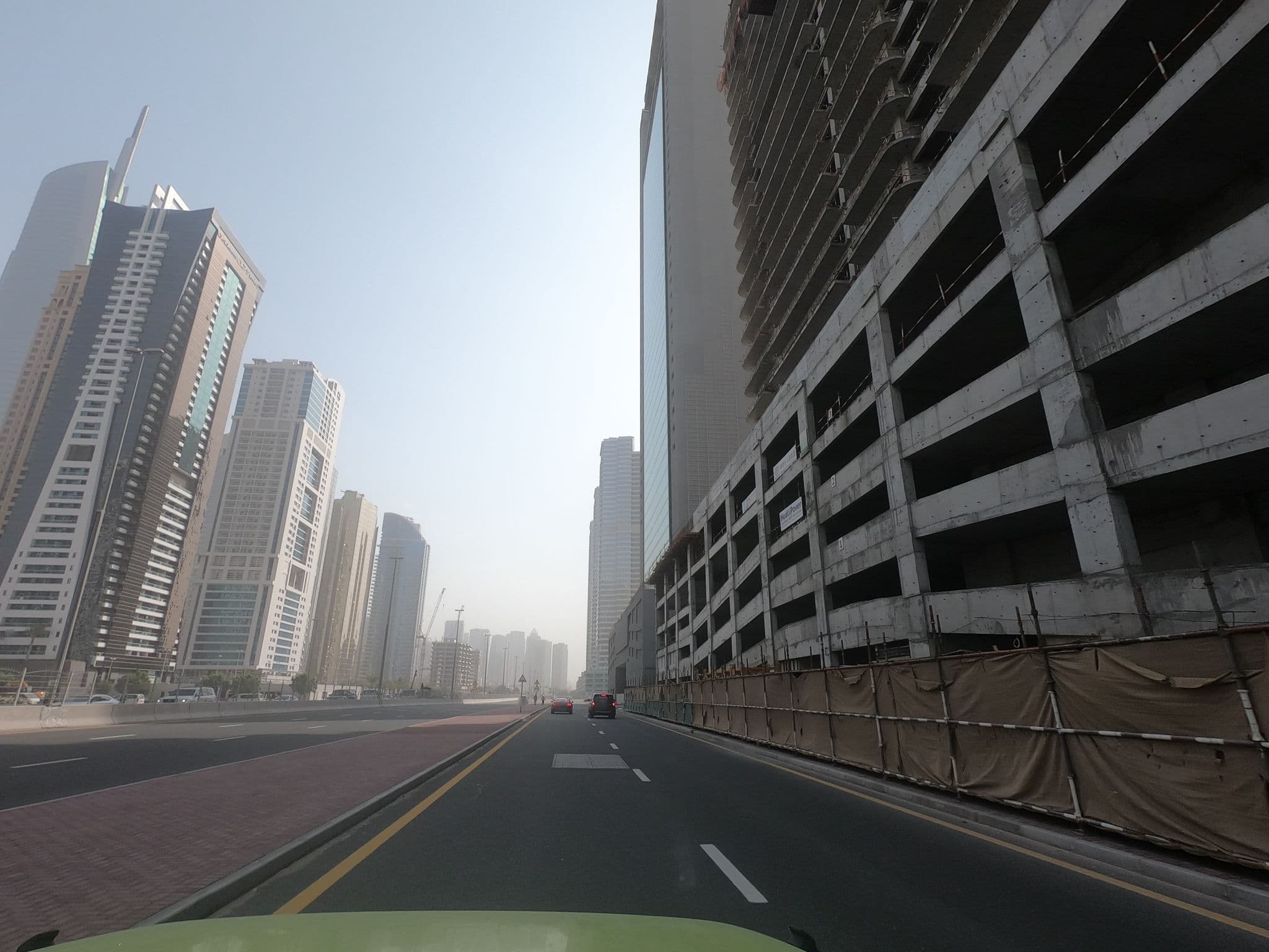 Street view near Marriott Executive Apartments Jumeirah Lakes Towers, Dubai, Dubai Marina — © countzero5 (CC BY-SA · Mapillary)