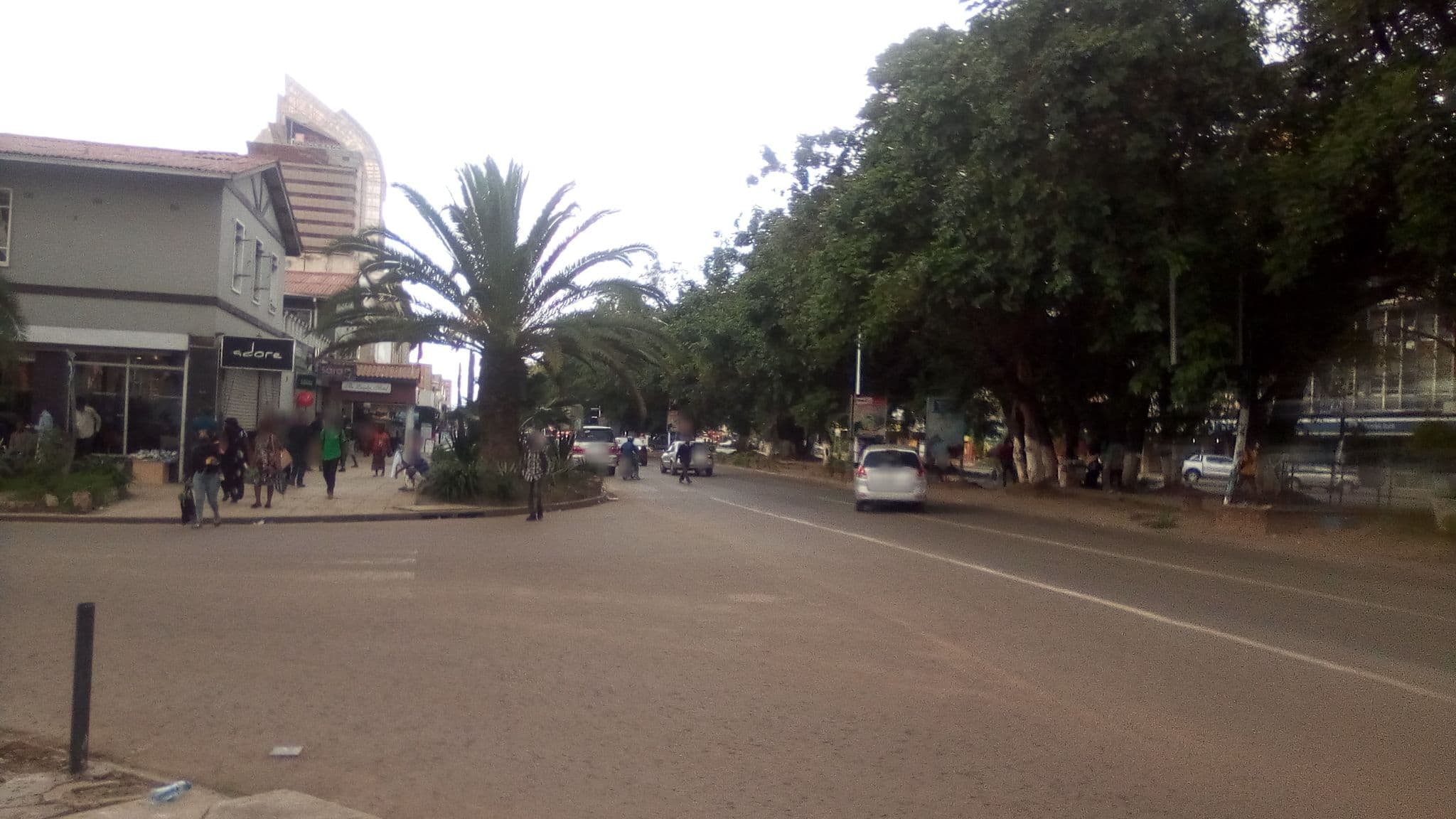 Street view near Protea Hotel Lusaka Cairo Road, Lusaka — © davieslunda (CC BY-SA · Mapillary)