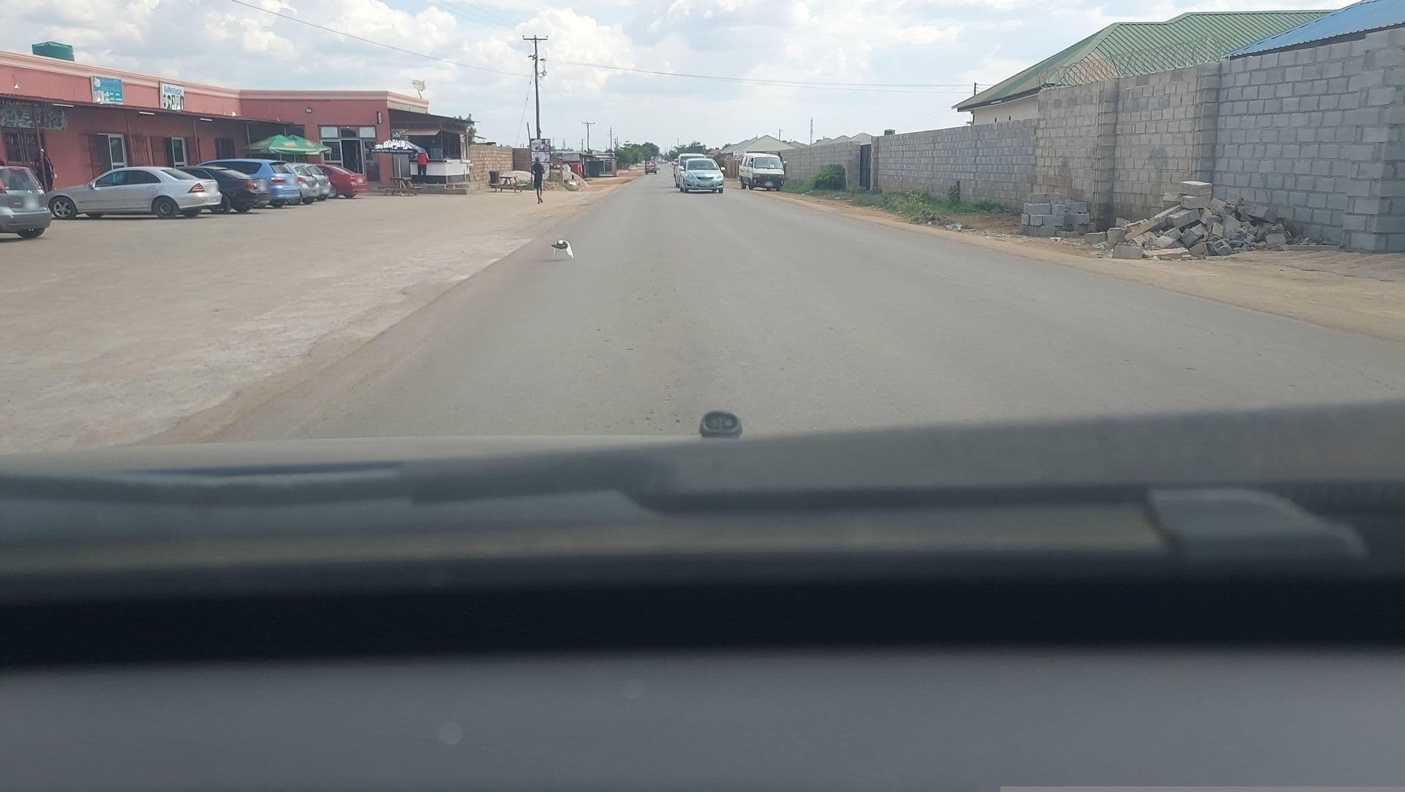 Street view near WHITESON GUEST HOUSE LTD, Chisankane — © ldcl (CC BY-SA · Mapillary)
