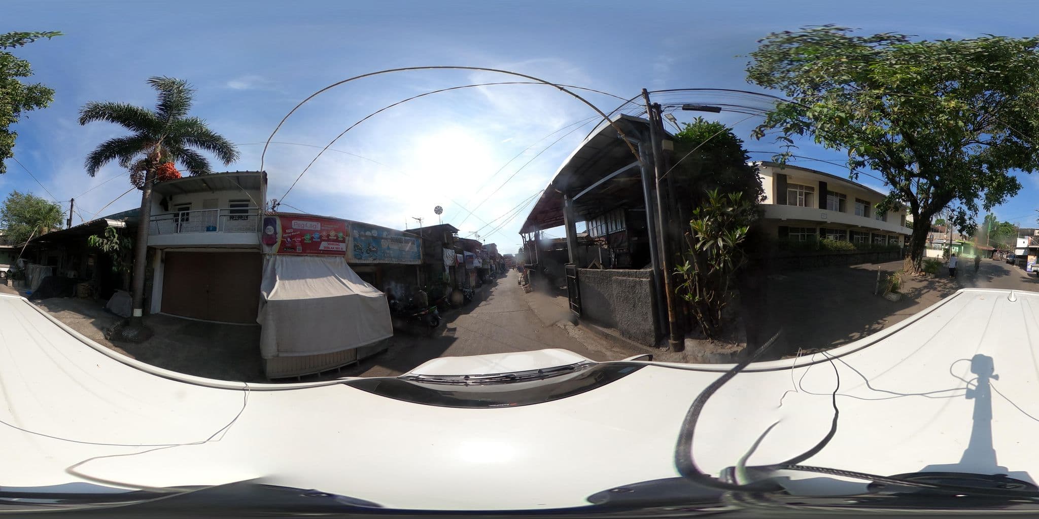 Street view near Hotel Anda, Bandung — © kaart5 (CC BY-SA · Mapillary)