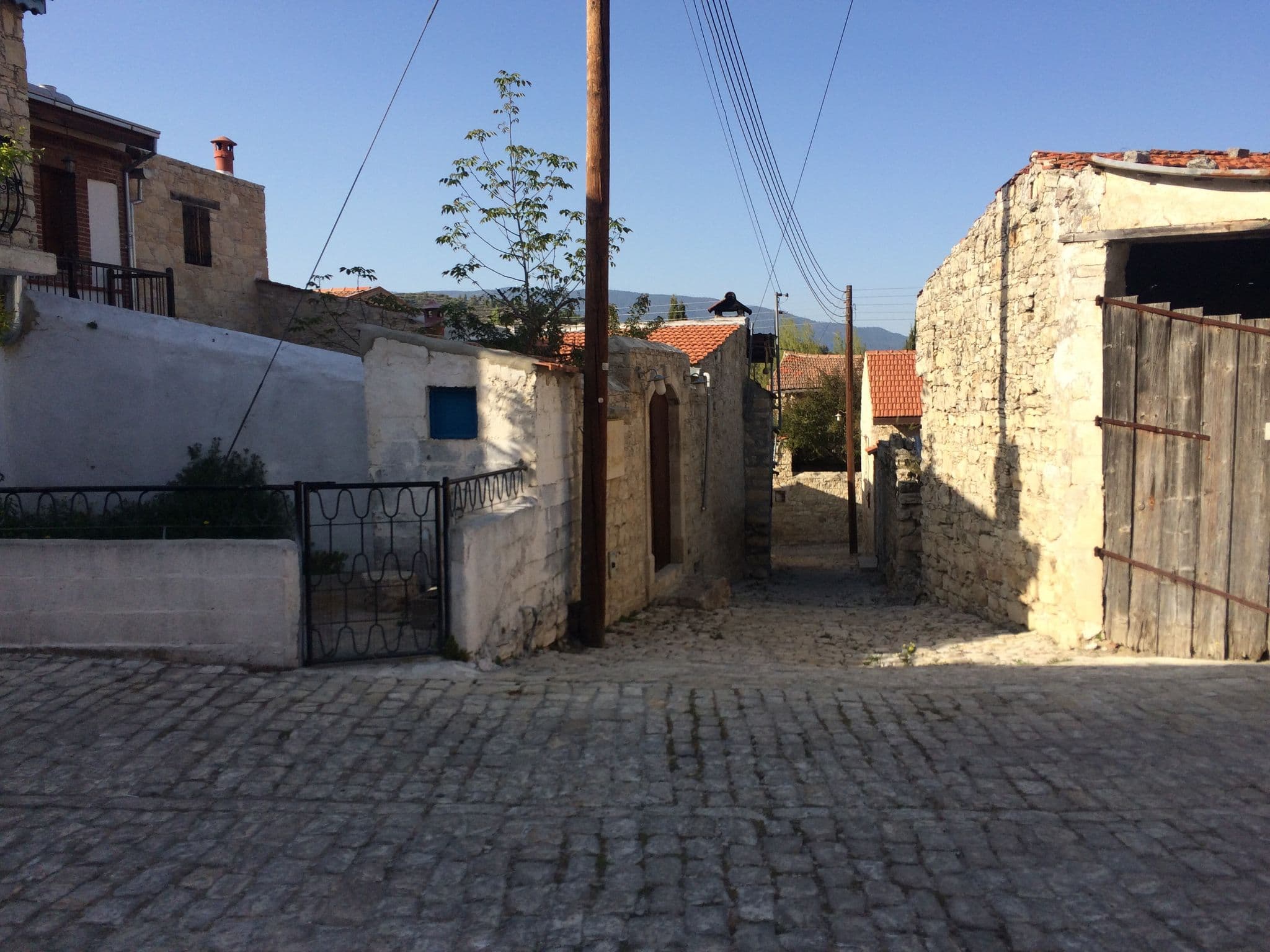 Street view near Constantias Stone Houses, Páchna — © boeboe (CC BY-SA · Mapillary)