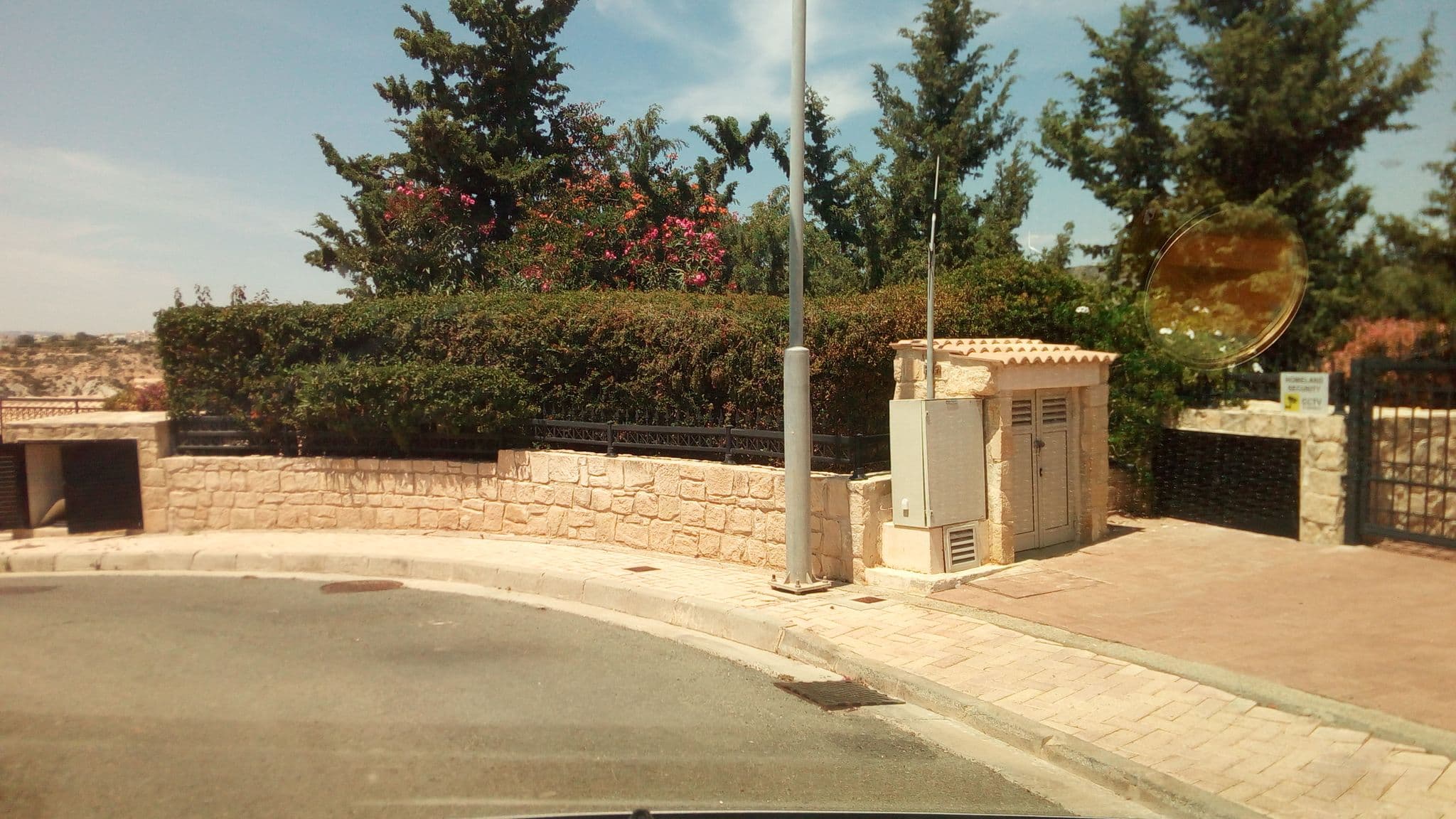 Street view near Villa HERMIONA, Pissoúri — © stpkyriakou (CC BY-SA · Mapillary)