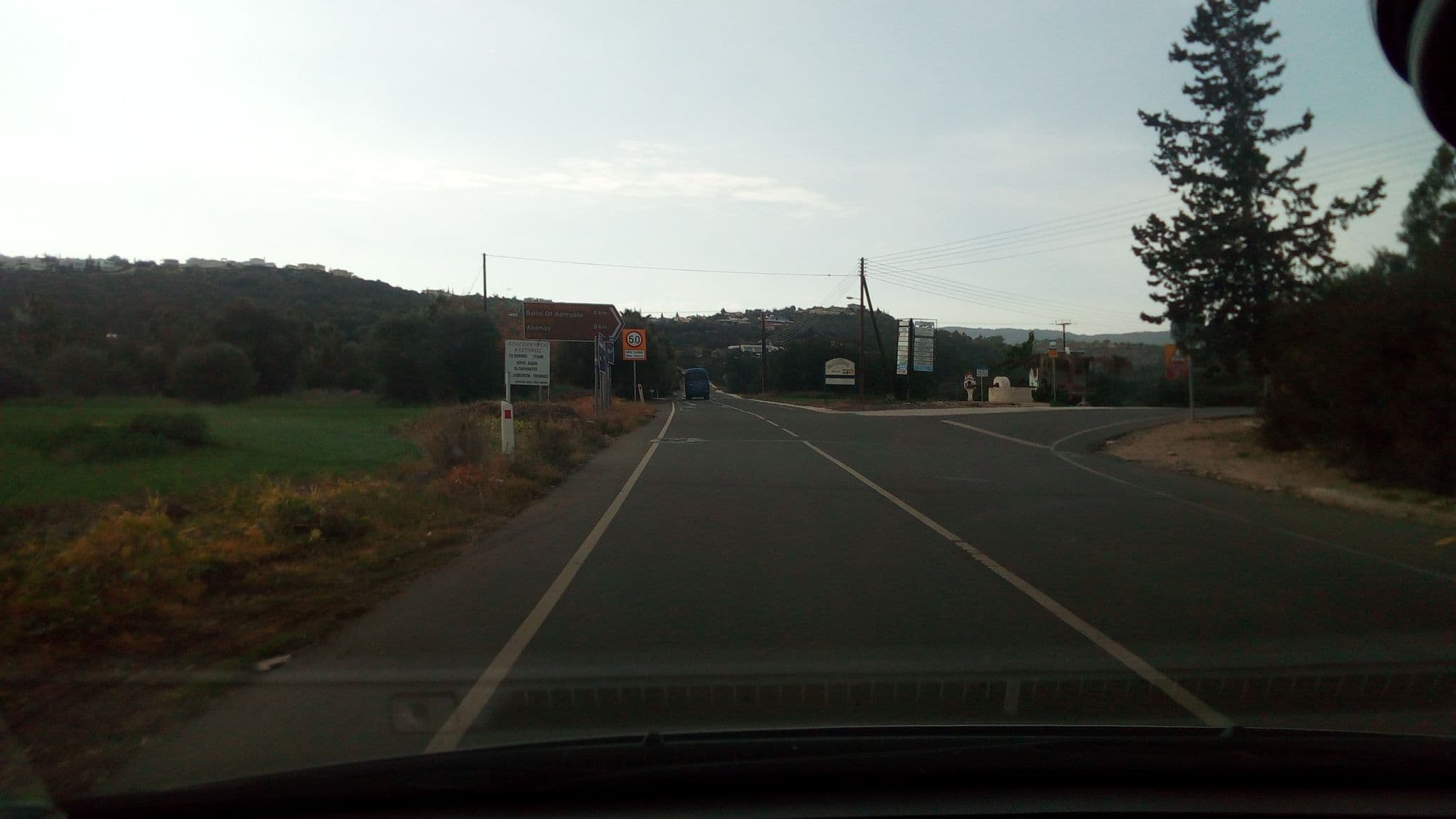 Street view near Latsi Escape Hotel and Suite ( ex Caprice), Pólis — © stpkyriakou (CC BY-SA · Mapillary)