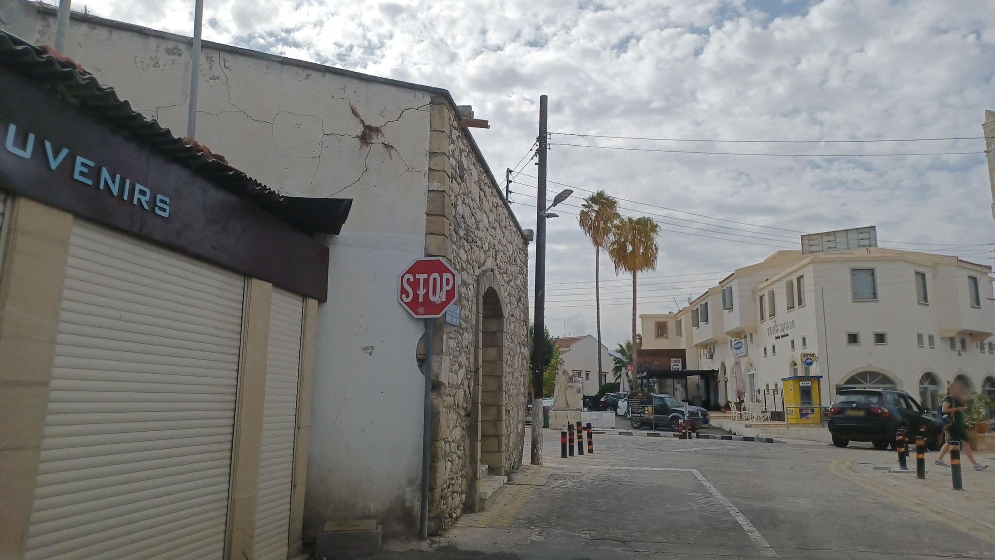 Street view near Georgia, Pólis — © noa2 (CC BY-SA · Mapillary)