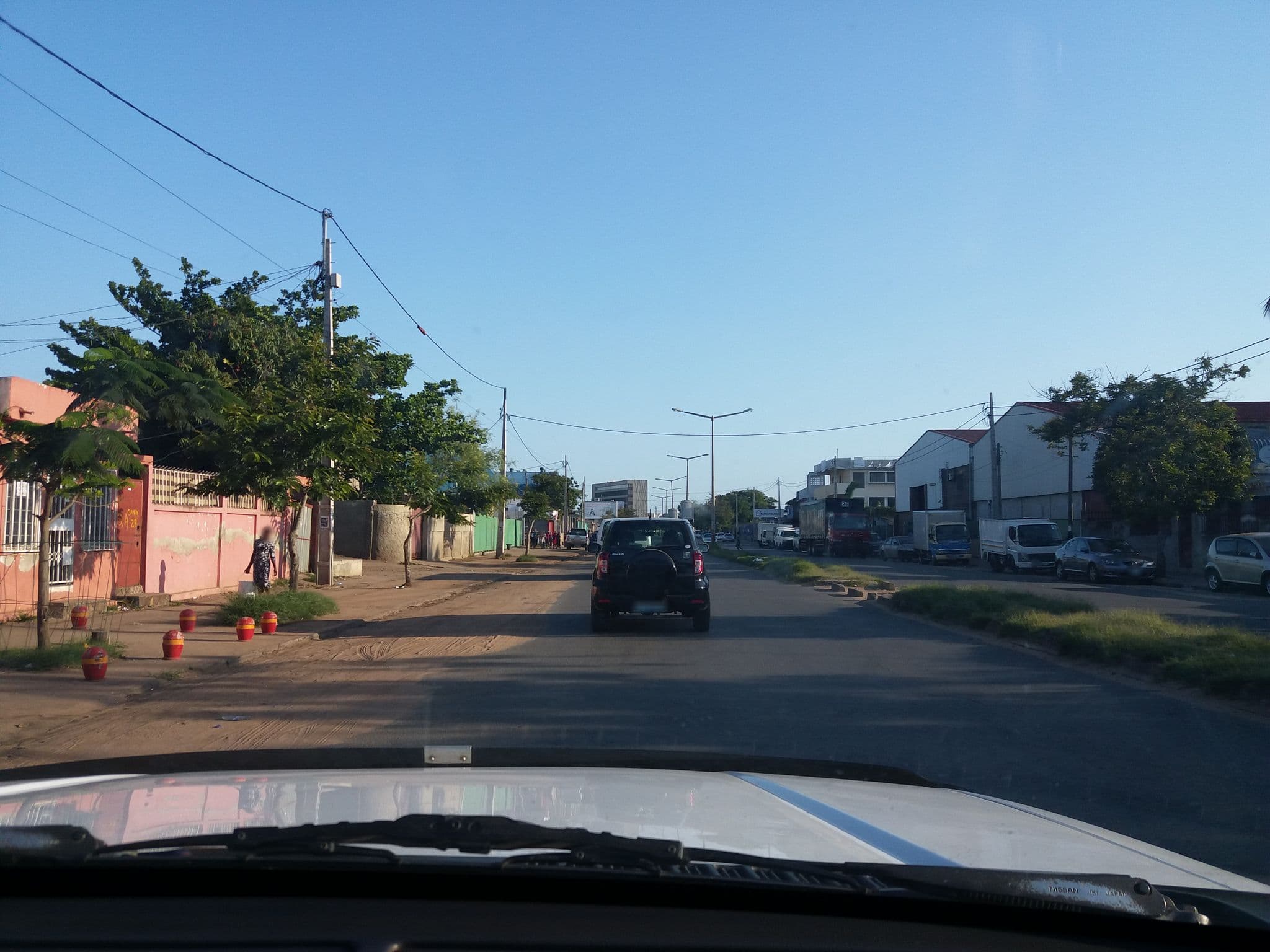 Street view near Aero-Park Residencial ( B&B), Maputo — © remigio_chilaule (CC BY-SA · Mapillary)
