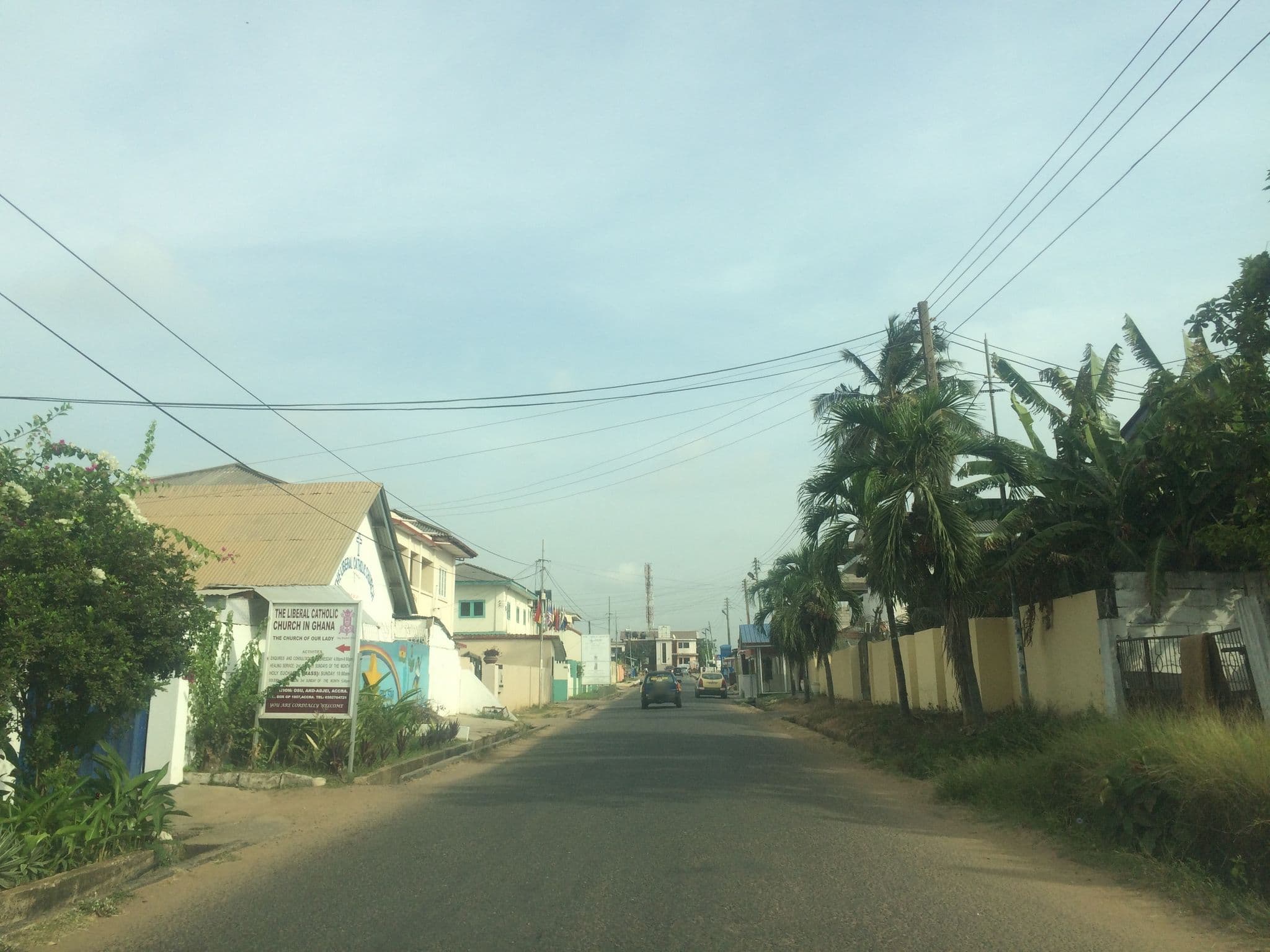 Street view near Sujn, Osu — © mawutor (CC BY-SA · Mapillary)