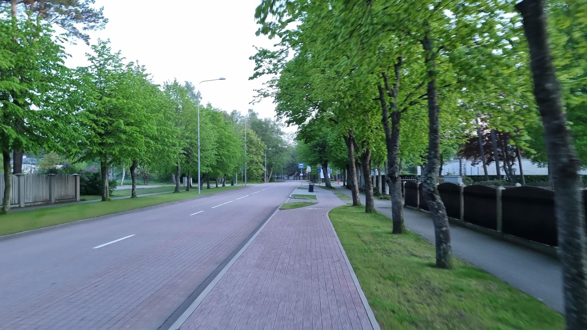 Street view near Villa Leonardo, Ventspils — © ursus (CC BY-SA · Mapillary)