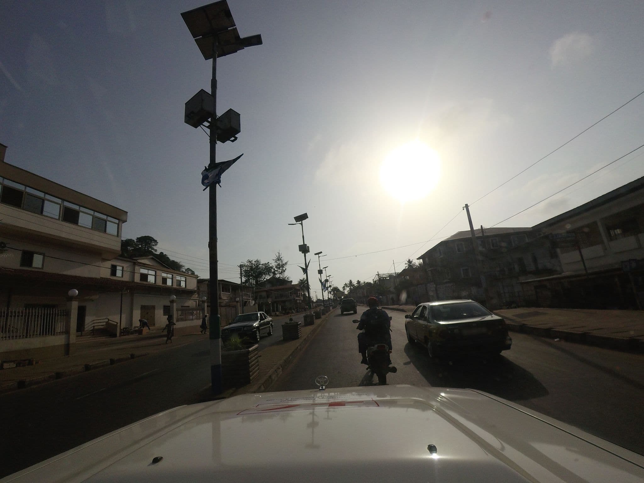 Street view near The Lion Inn Hotel, Freetown — © danbjoseph (CC BY-SA · Mapillary)