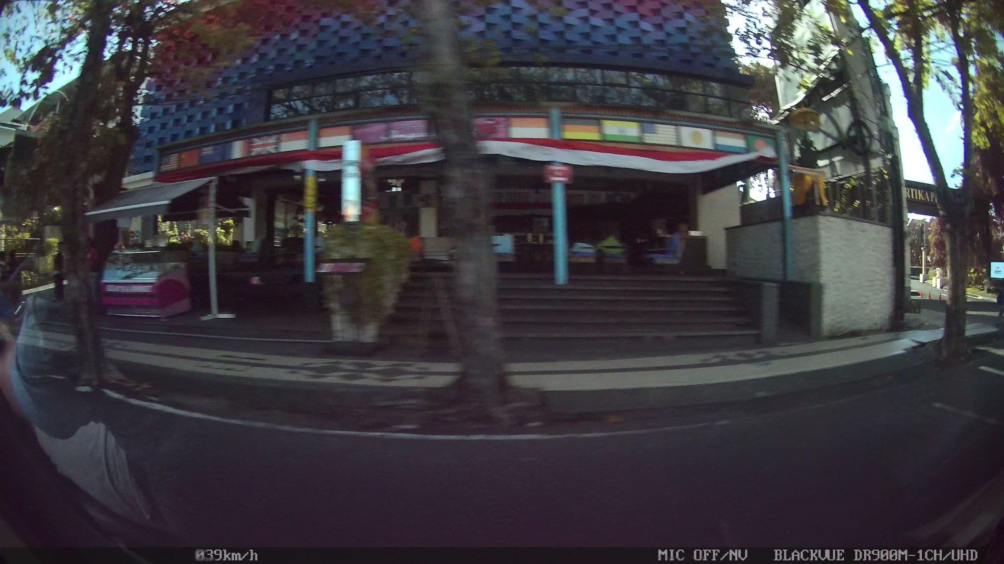 Street view near Favehotel Kuta - Kartika Plaza, Kuta — © kaart_2 (CC BY-SA · Mapillary)