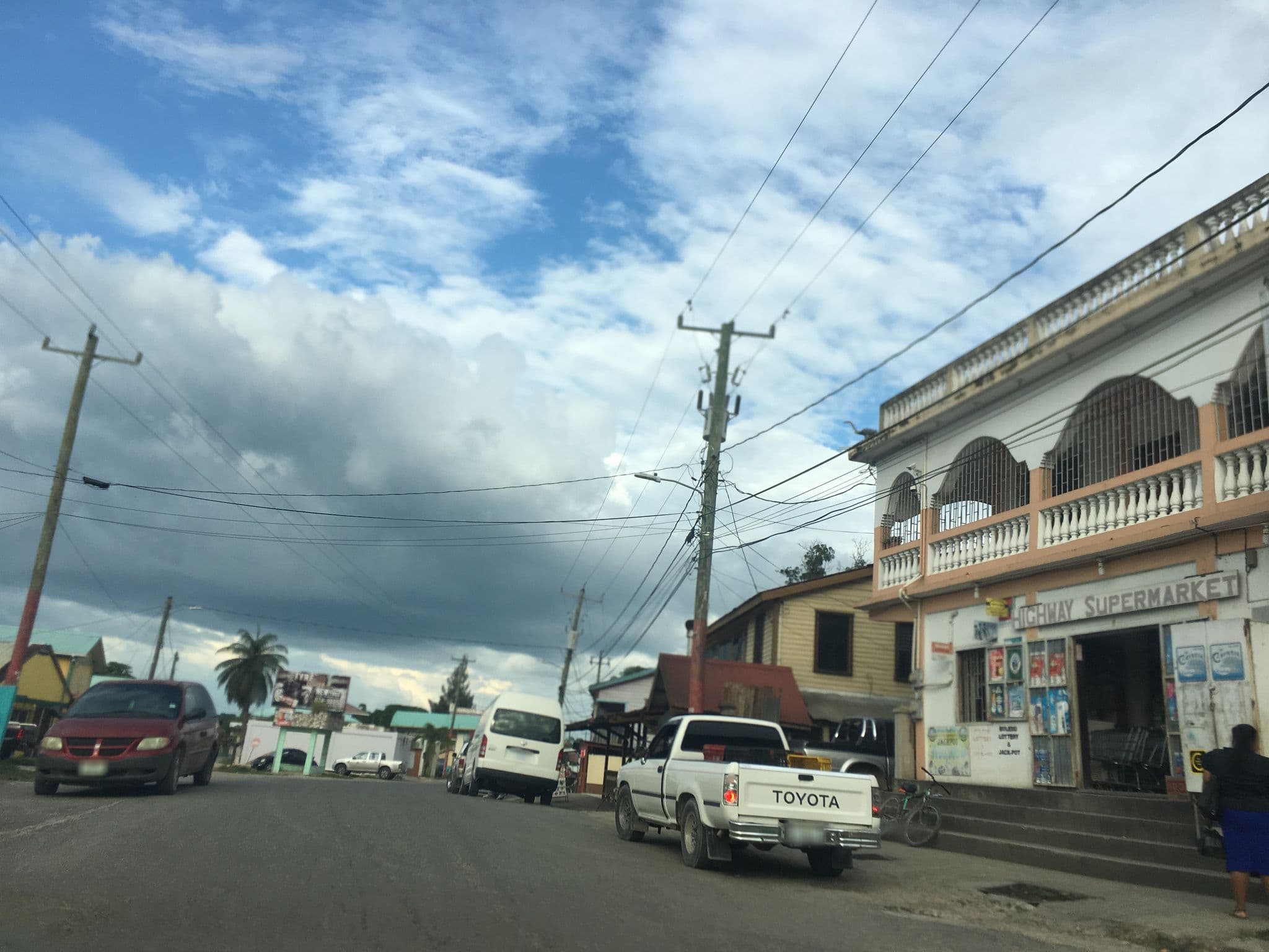 Street view near Max Headquarters, San Ignacio — © joeclmbr (CC BY-SA · Mapillary)
