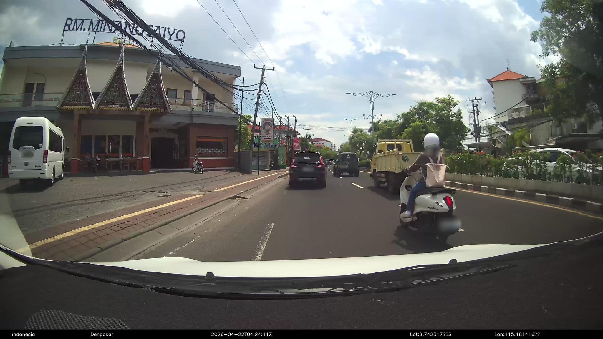 Street view near Grandmas Tuban Hotel, Kuta