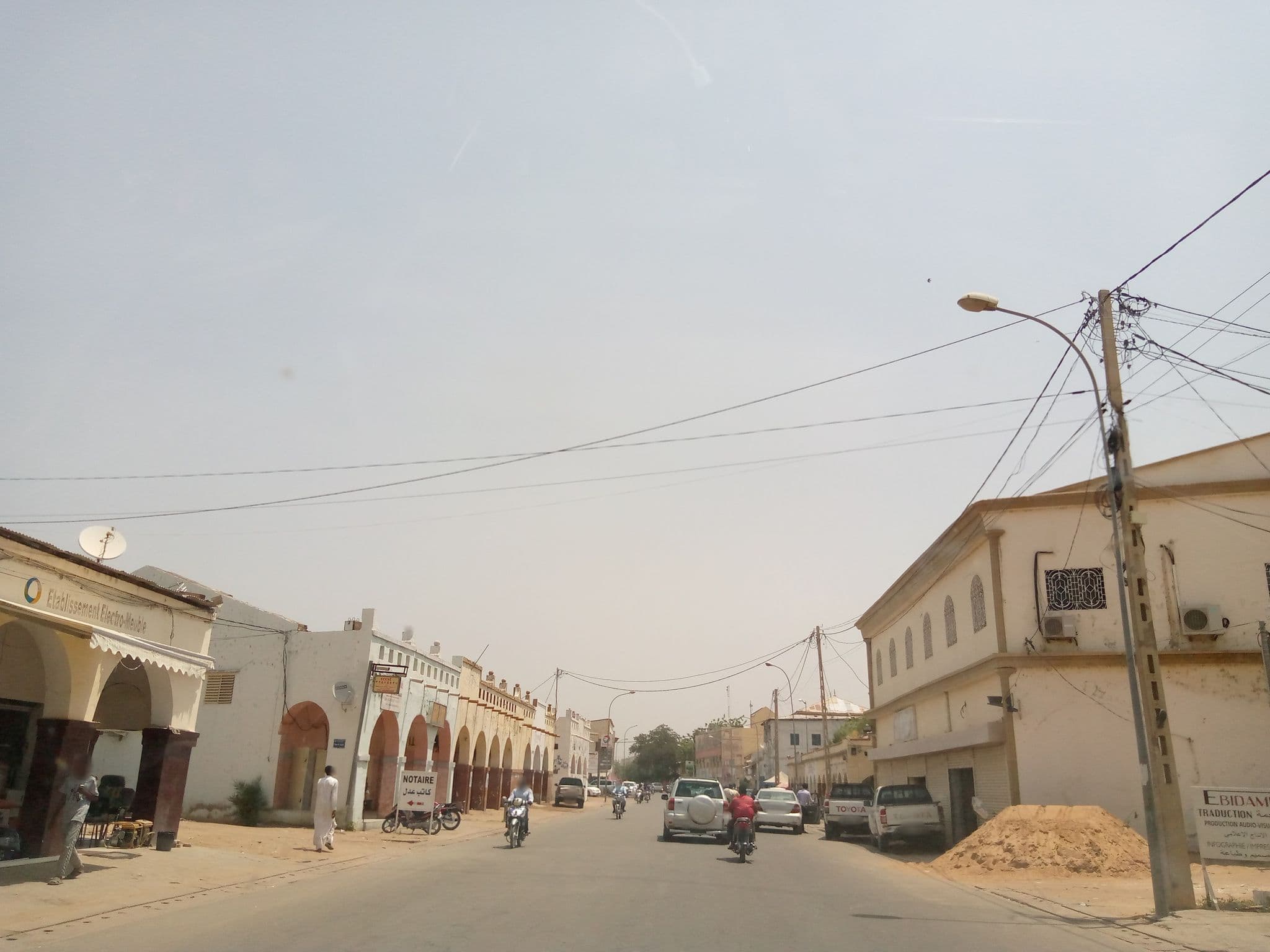 Street view near Hotel Xin Xin, N'Djamena — © alexbanyo (CC BY-SA · Mapillary)
