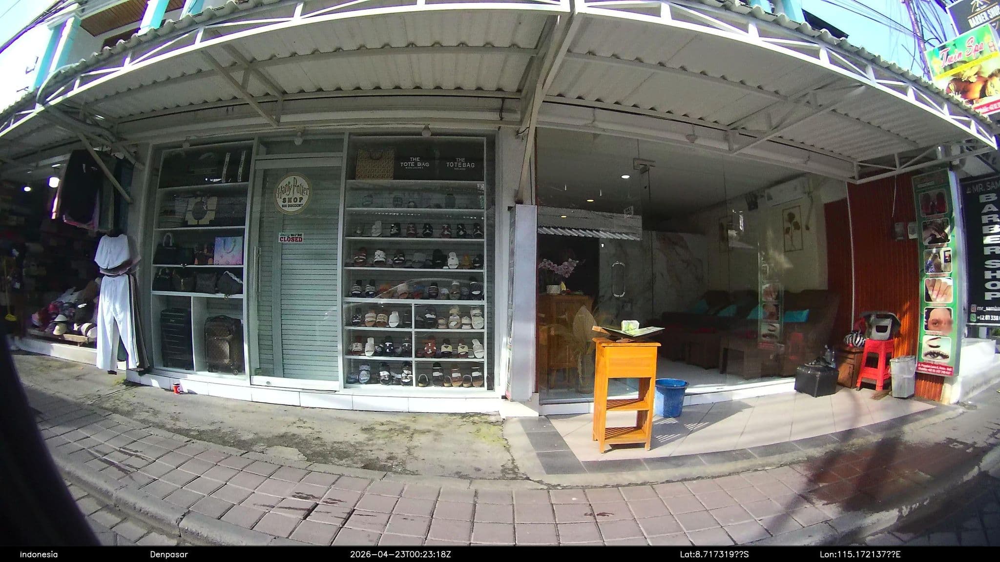 Street view near Palm Garden Hotel, Kuta