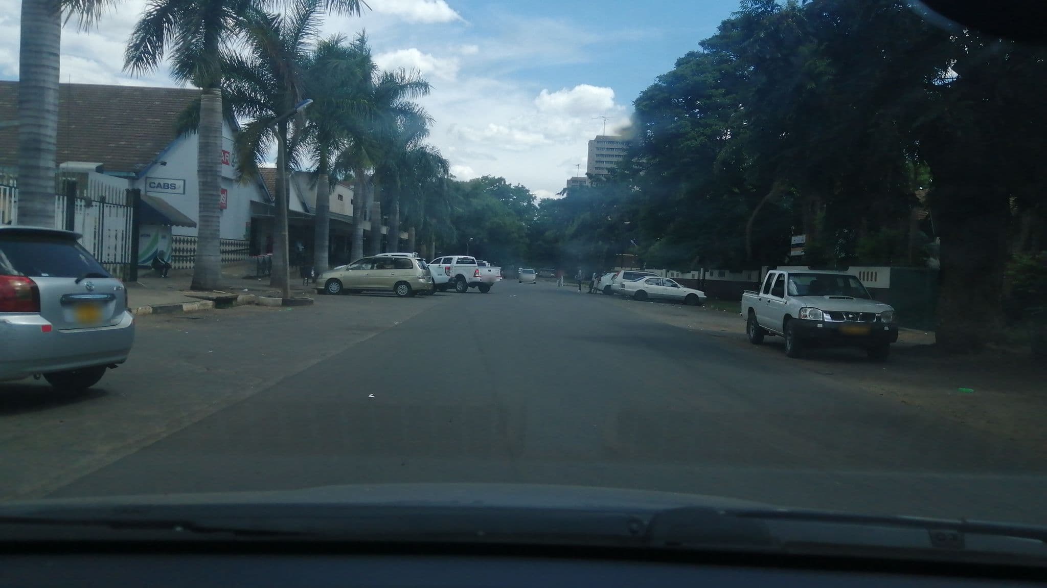 Street view near Lolo's Three Bedroom Apartment, Harare — © sadombaj (CC BY-SA · Mapillary)