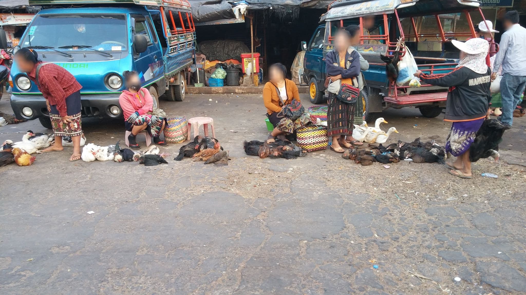 Street view near Nakhonechampa Hotel, Pakse — © emajae01 (CC BY-SA · Mapillary)