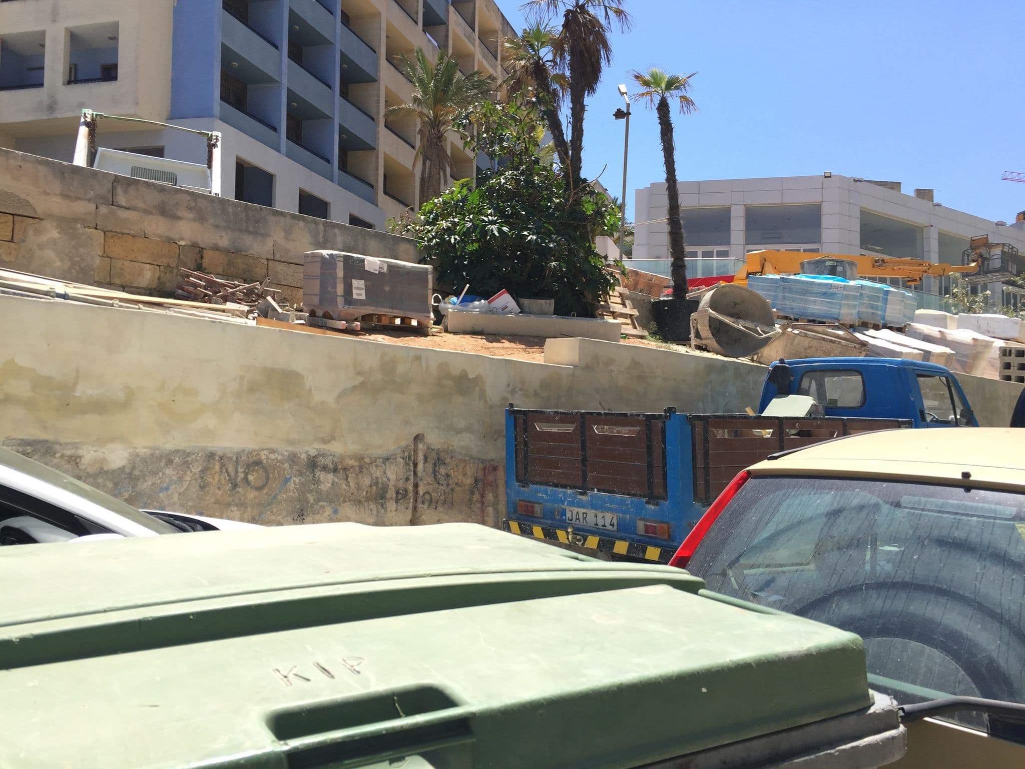 Street view near Zyra Hotel, San Ġiljan — © richlv (CC BY-SA · Mapillary)