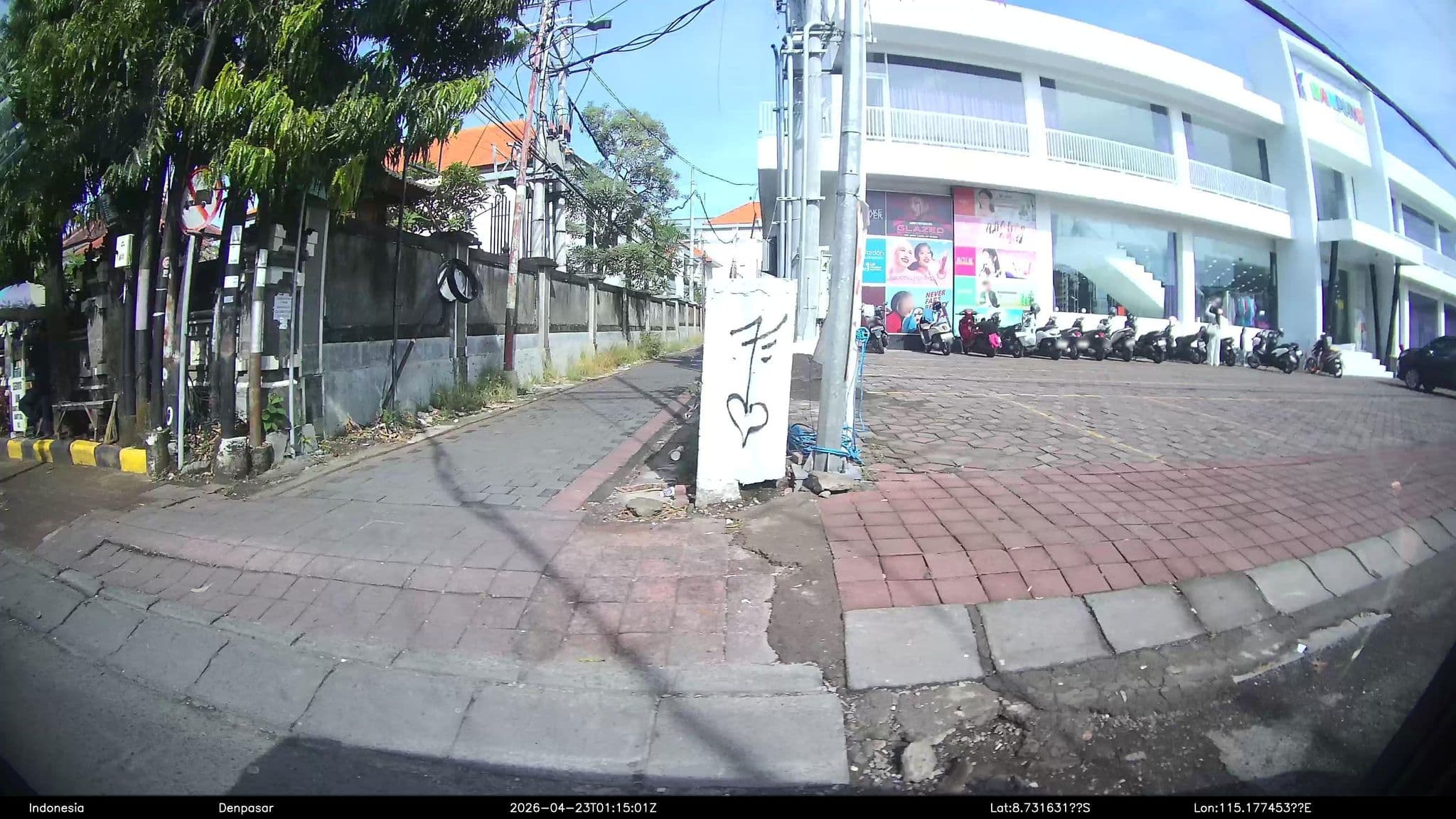 Street view near Wisma Bima Cottages II, Kuta