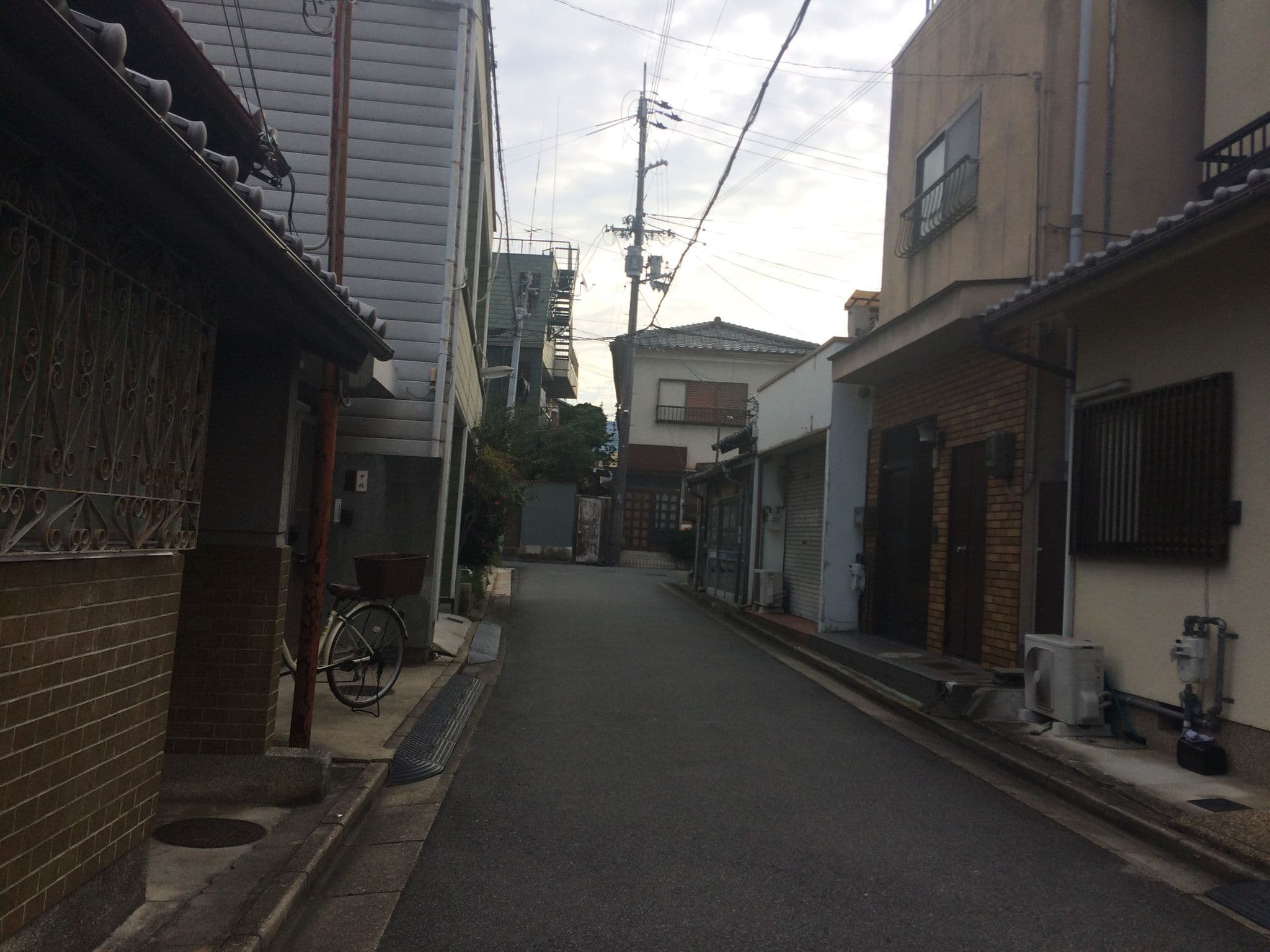 Street view near Nara Inn Japanese Ryokan (奈良イン), Nara-shi — © komiyama (CC BY-SA · Mapillary)