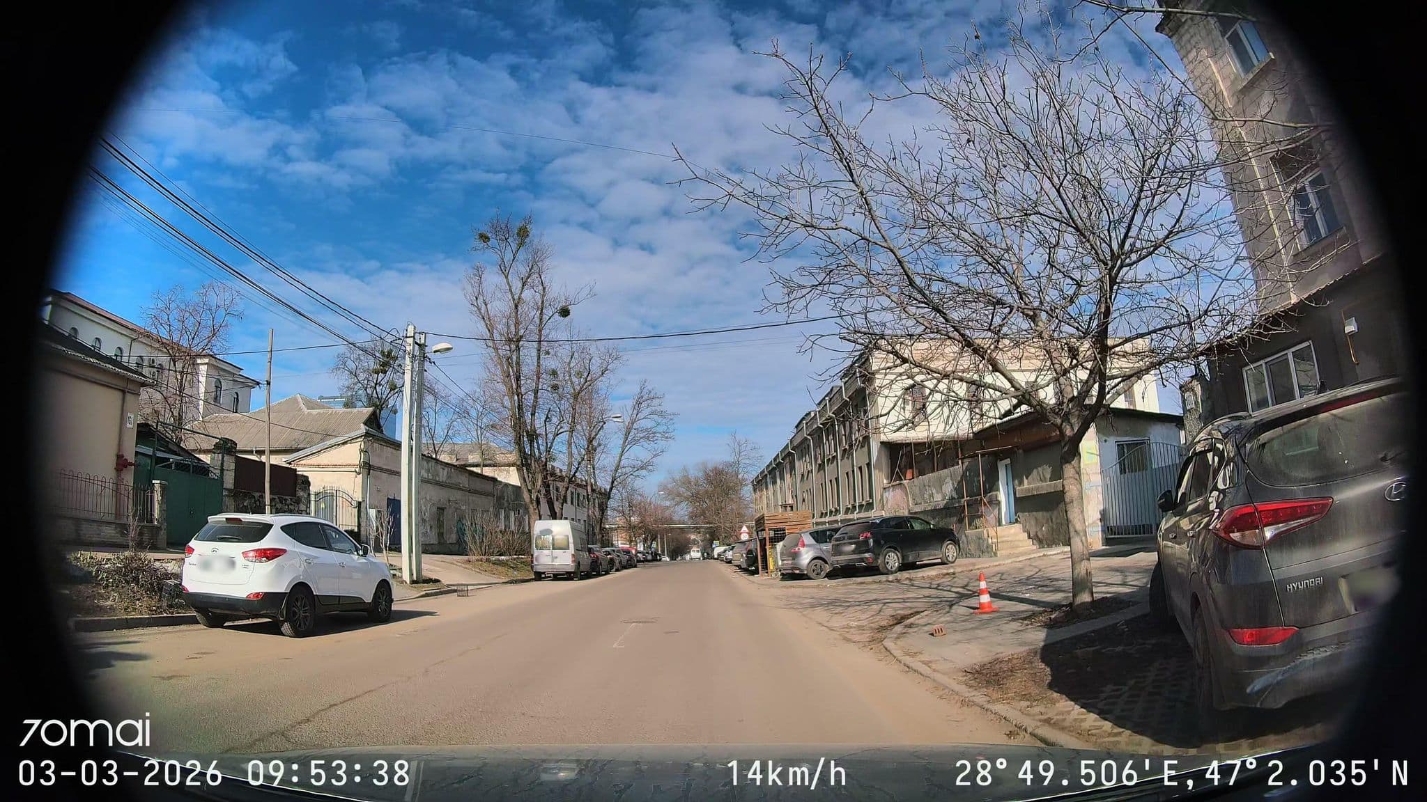 Street view near Columna Home, Chisinau — © doriel (CC BY-SA · Mapillary)
