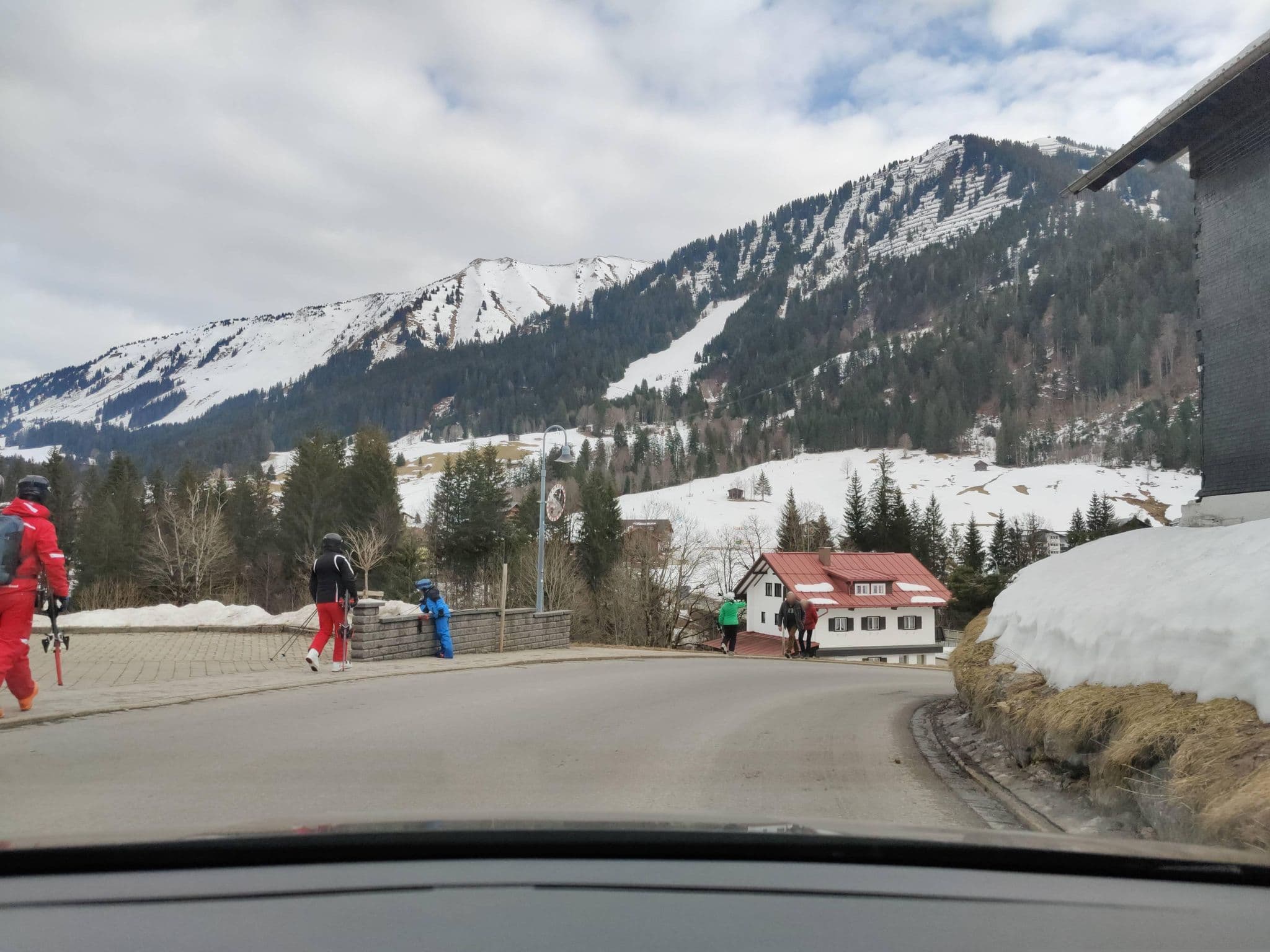 Street view near Walserhaus Jochum, Mittelberg — © littlefool (CC BY-SA · Mapillary)