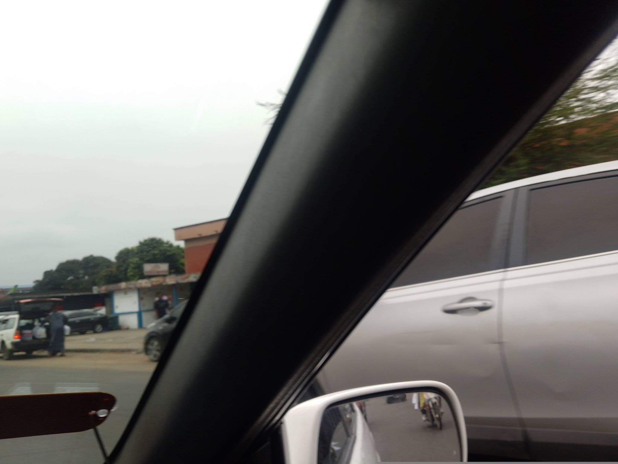Street view near RESIDENCE INAMA, Libreville — © parfait1 (CC BY-SA · Mapillary)