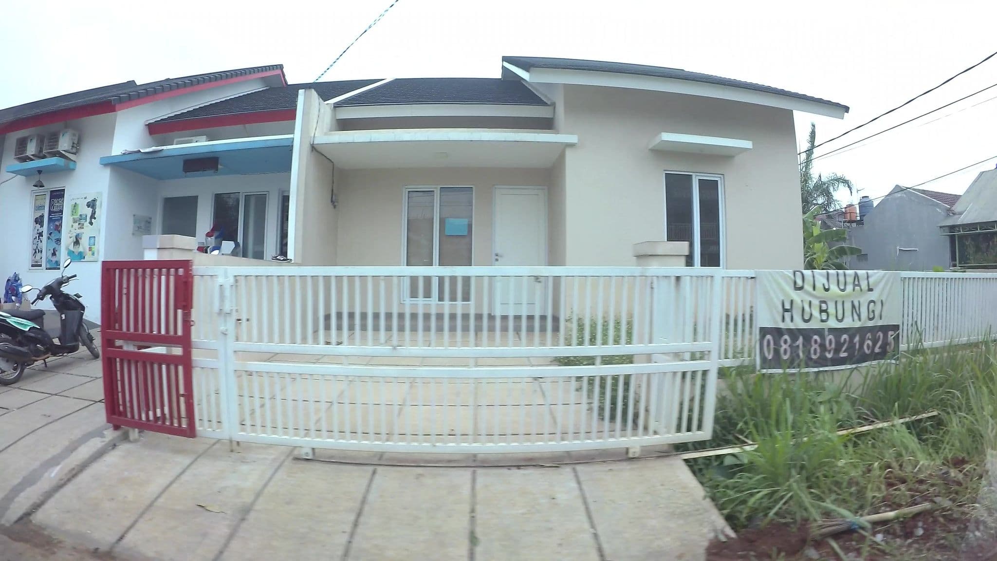 Street view near House, South Tangerang — © kaart_3 (CC BY-SA · Mapillary)