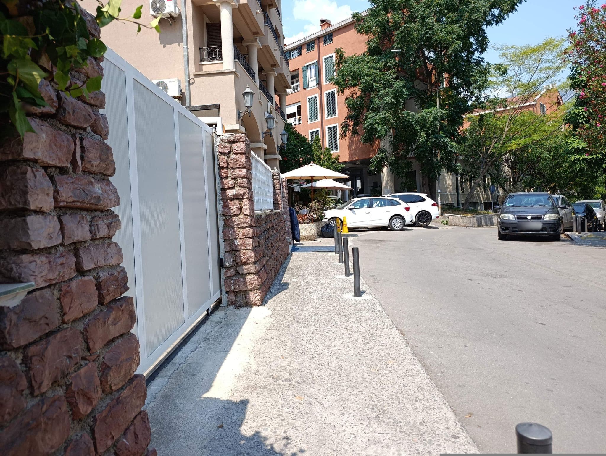 Street view near Central Hotel & Restaurant (Budva), Budva — © shoorick (CC BY-SA · Mapillary)