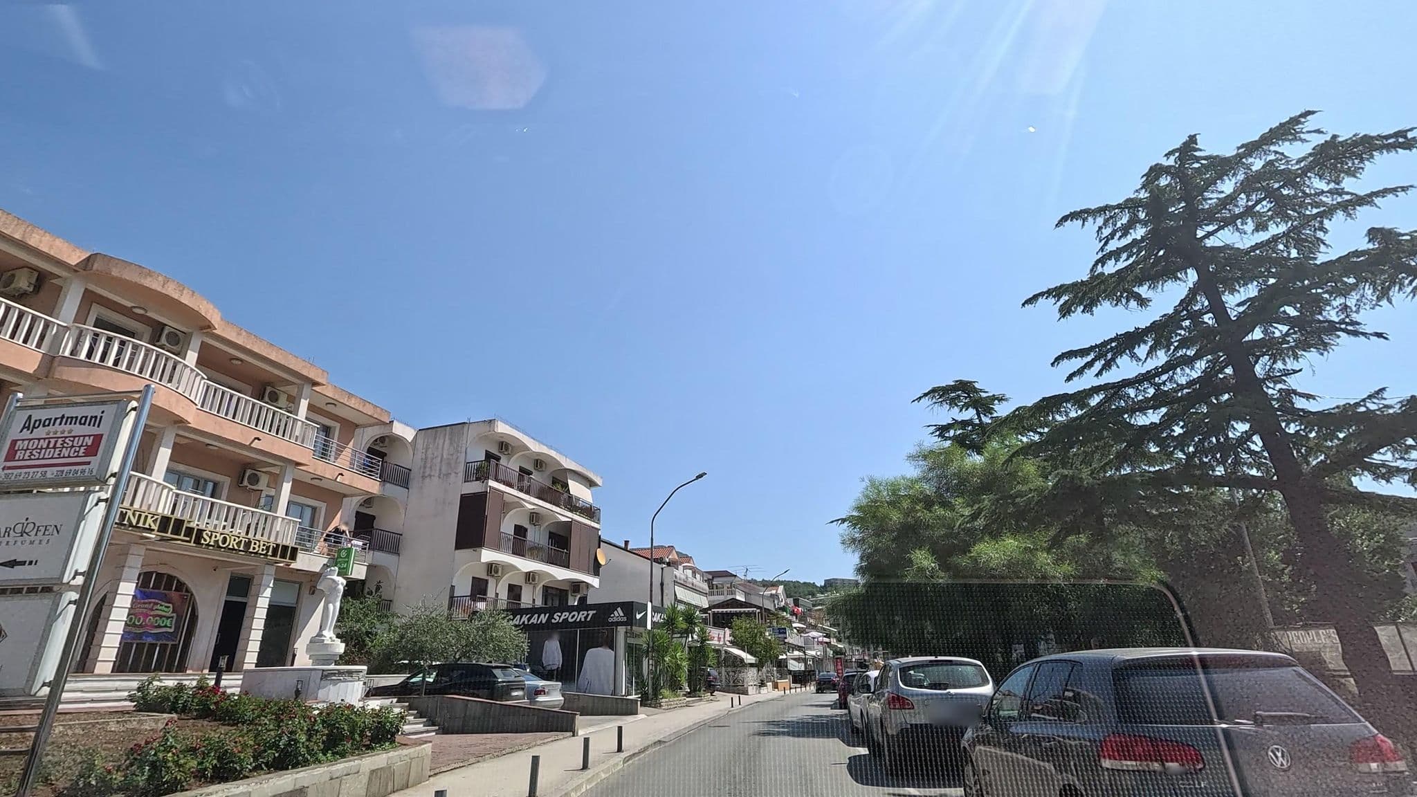 Street view near Montesun Residence, Igalo — © Cakalovski (CC BY-SA · Mapillary)
