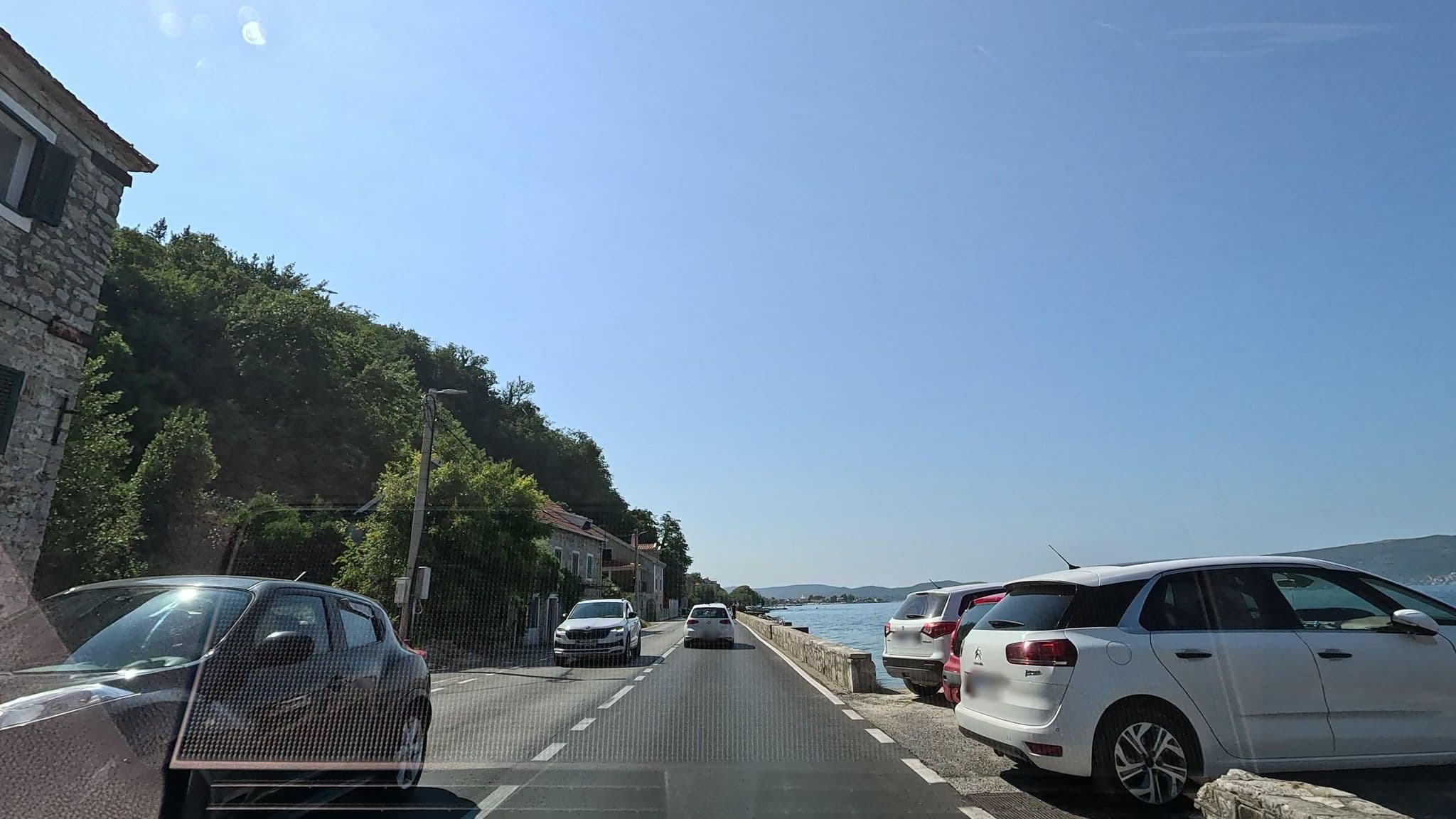 Street view near Ollie’s Hotel, Tivat — © Cakalovski (CC BY-SA · Mapillary)