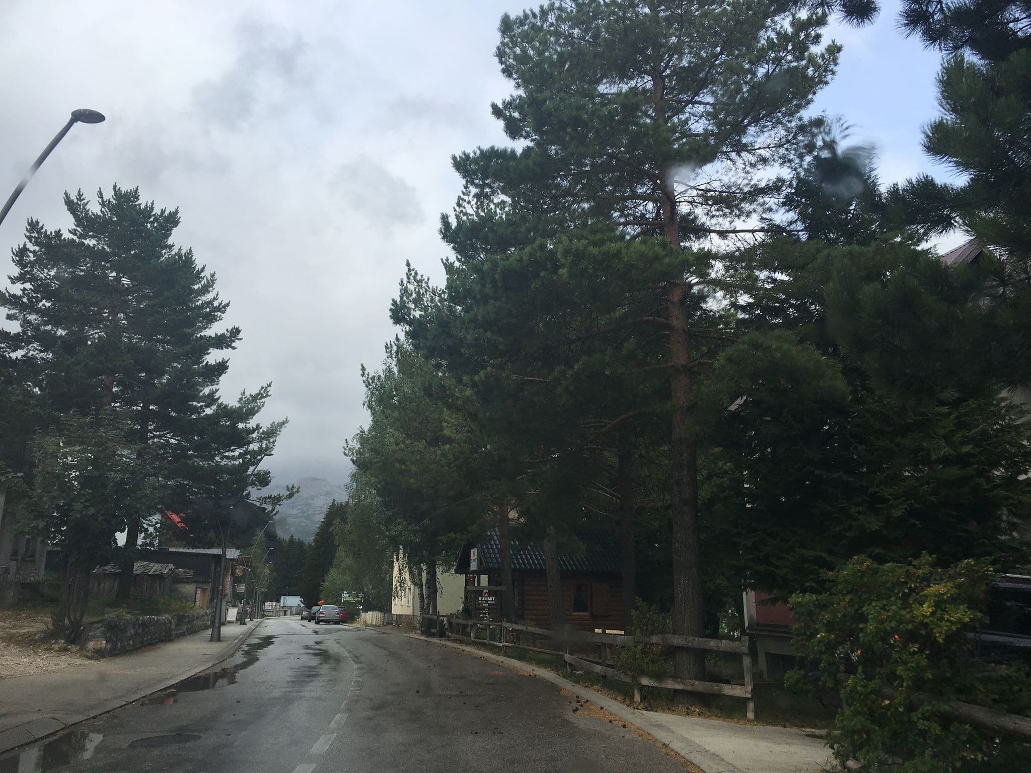 Street view near Villa Vjera, Žabljak — © batavs (CC BY-SA · Mapillary)