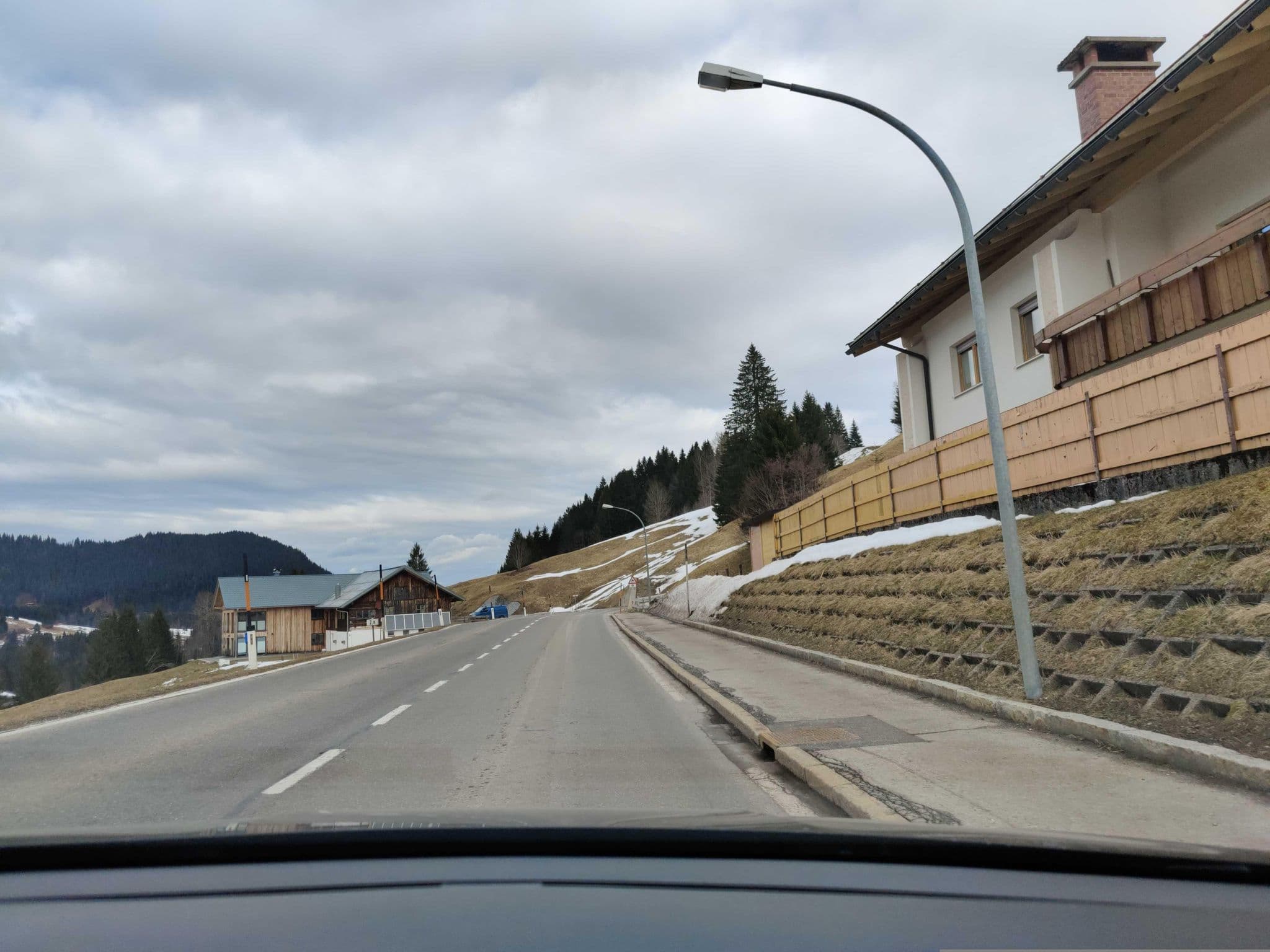 Street view near Gästehaus Kinzel, Riezlern — © littlefool (CC BY-SA · Mapillary)