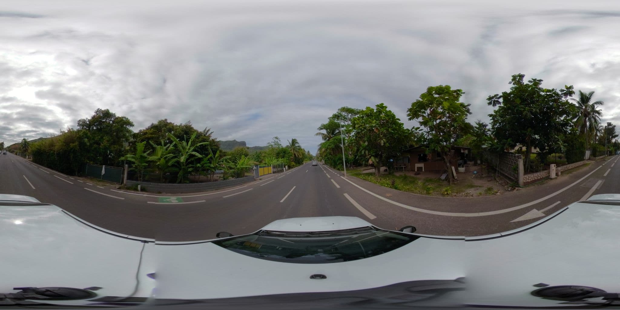Street view near Poerani Moorea, Teavaro — © ratzillas (CC BY-SA · Mapillary)