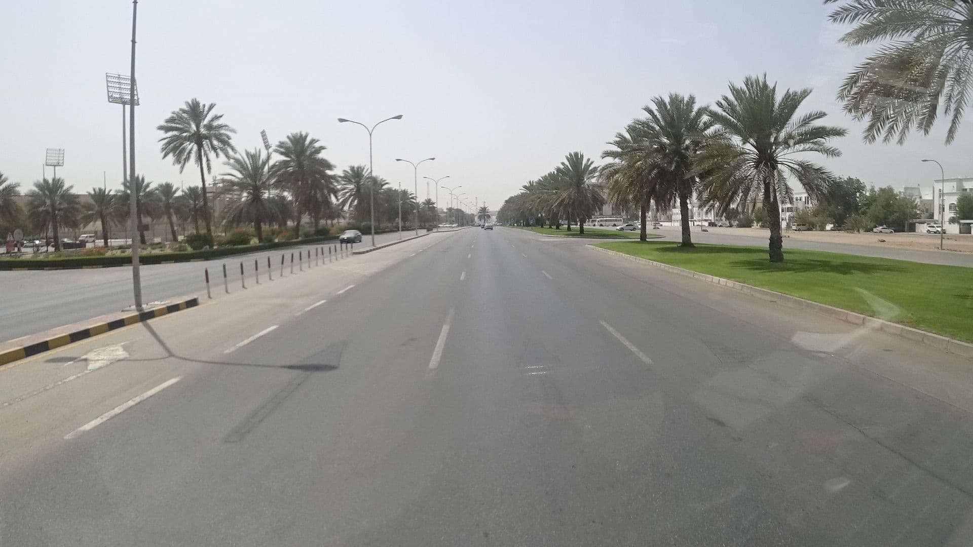 Street view near Sit and relax, Bawshar — © vbombaerts (CC BY-SA · Mapillary)