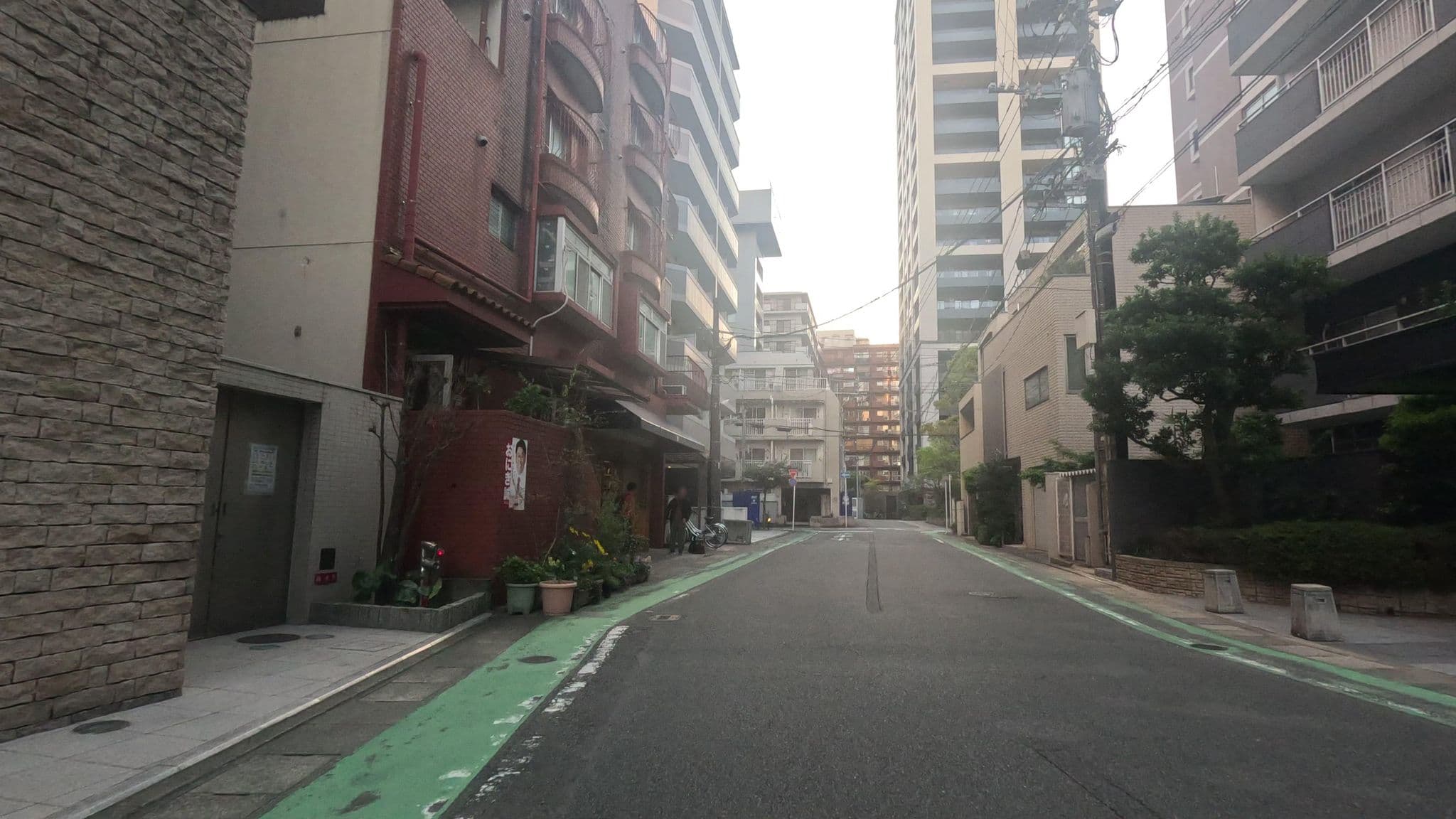 Street view near ALPHABED INN 福岡大濠公園, Fukuoka — © alt9800 (CC BY-SA · Mapillary)